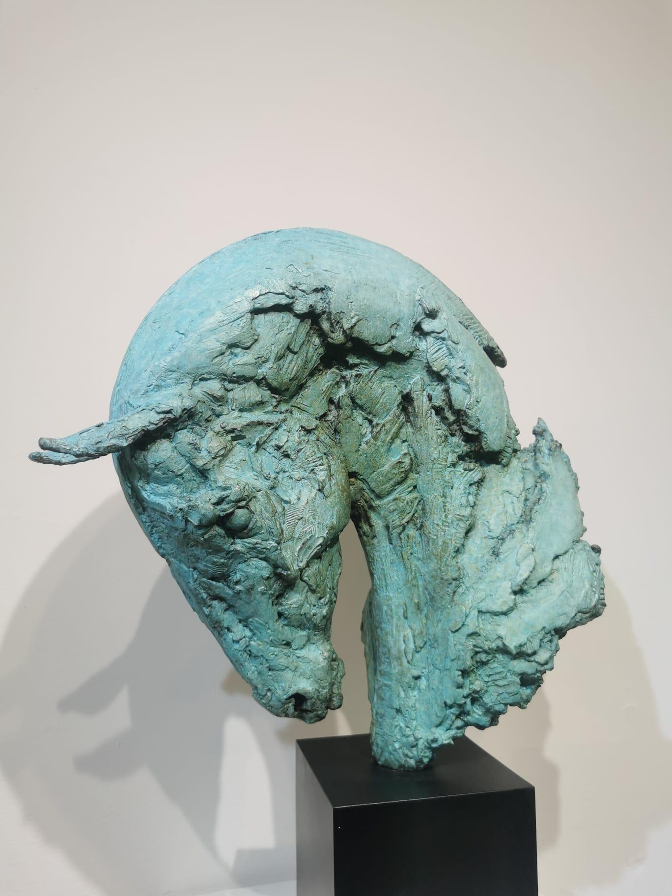 Artemide      Una scultura originale in bronzo. - Sculpture Contemporaneo di Holly Hickmore