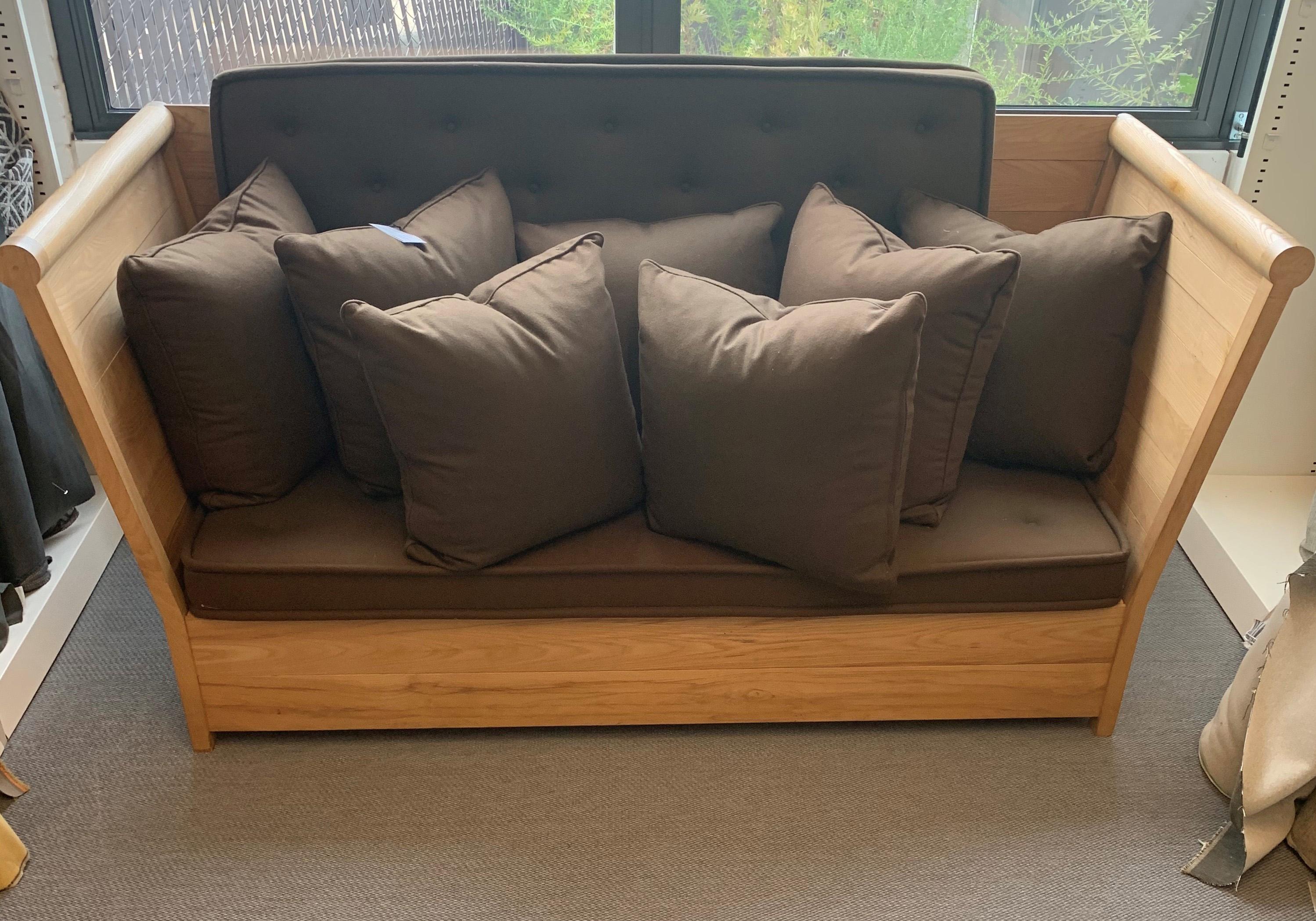 HOLLY HUNT CA Oak Wood Sofa & Brown Wool Upholstery by Christian Astuguevieille 7