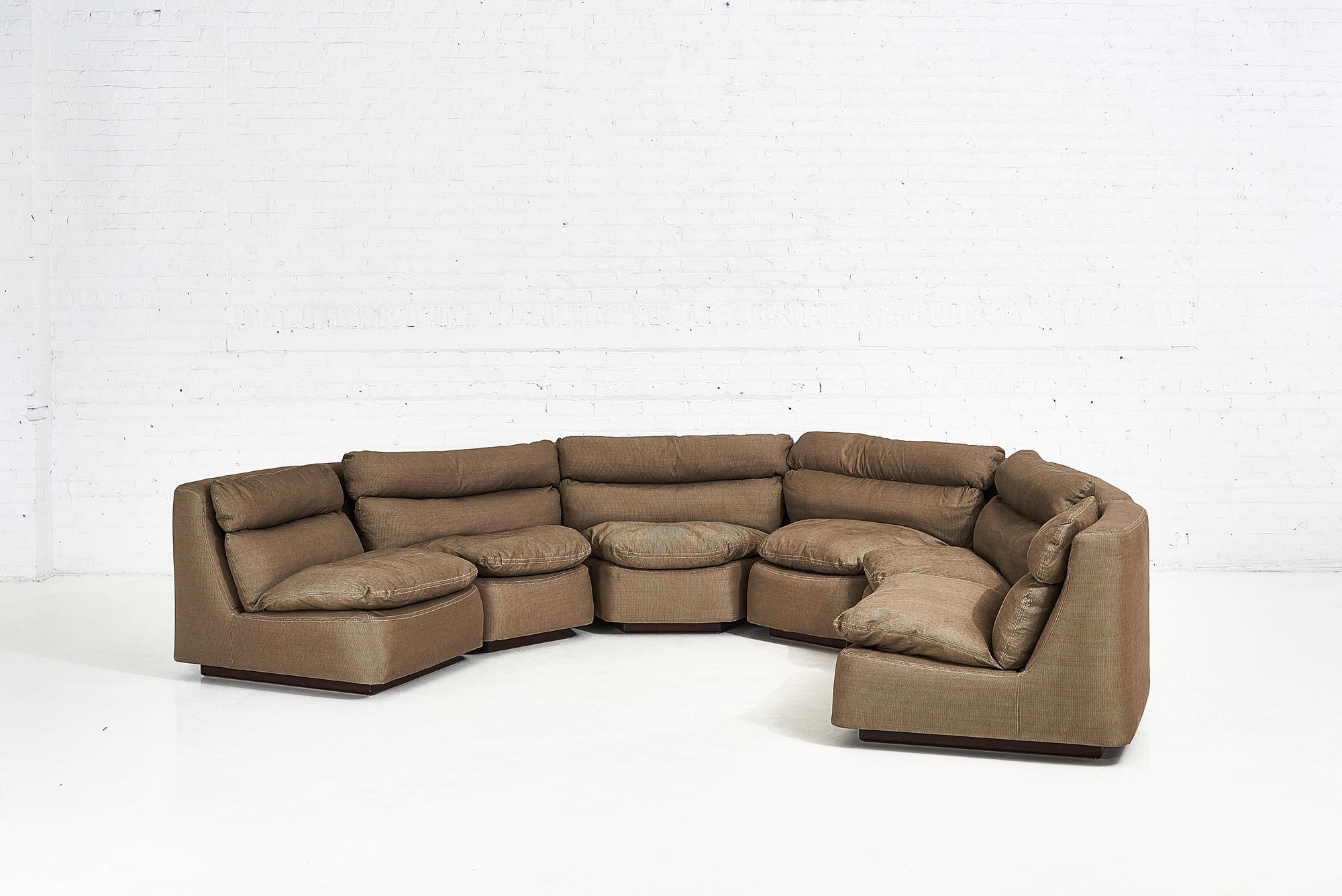 curved modular sofas