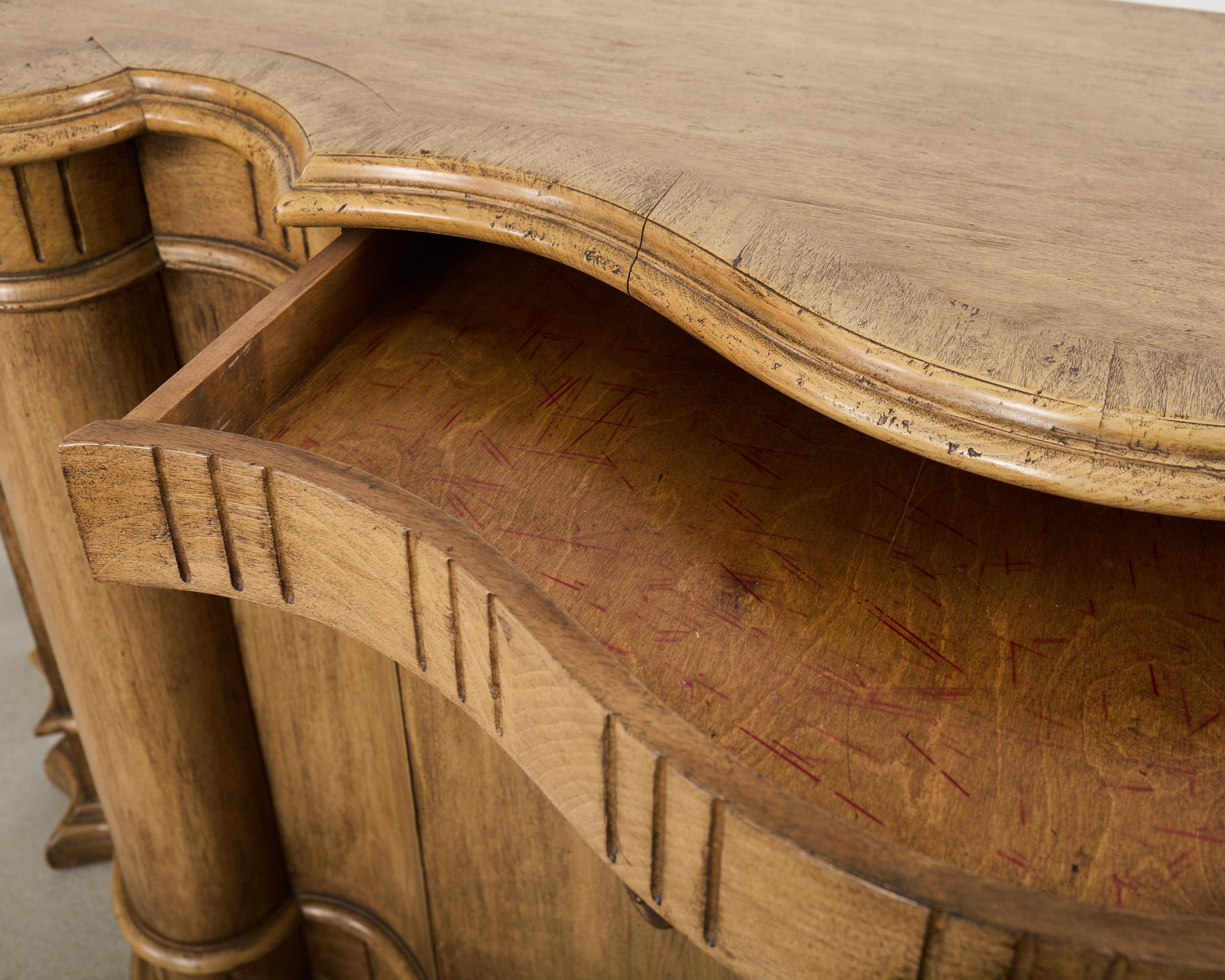 Holly Hunt for Therien Studio Serpentine Sideboard or Buffet For Sale 3