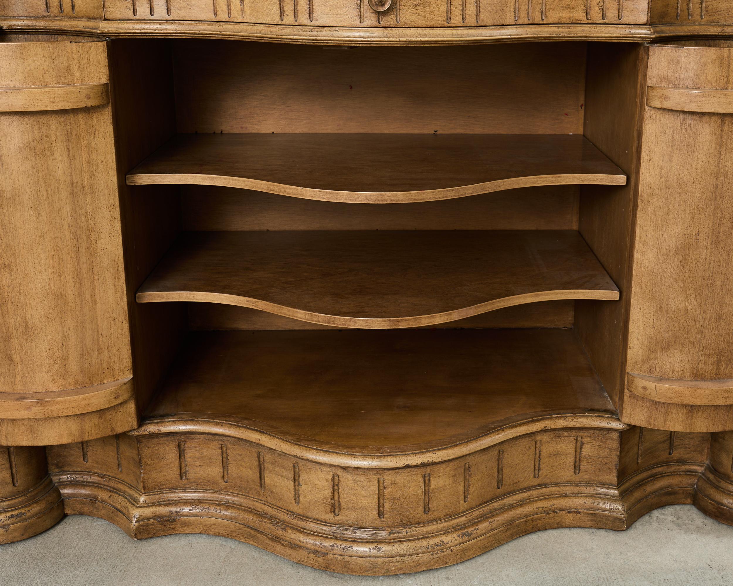 Holly Hunt for Therien Studio Serpentine Sideboard or Buffet For Sale 6