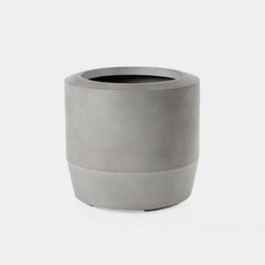HOLLY HUNT Fugu Large Hollow Cast Concrete Outdoor Planter in Sand Grey Finish