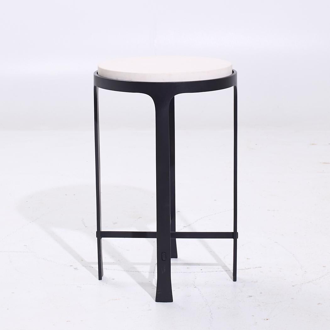Holly Hunt James Occasional Side Table Bon état - En vente à Countryside, IL