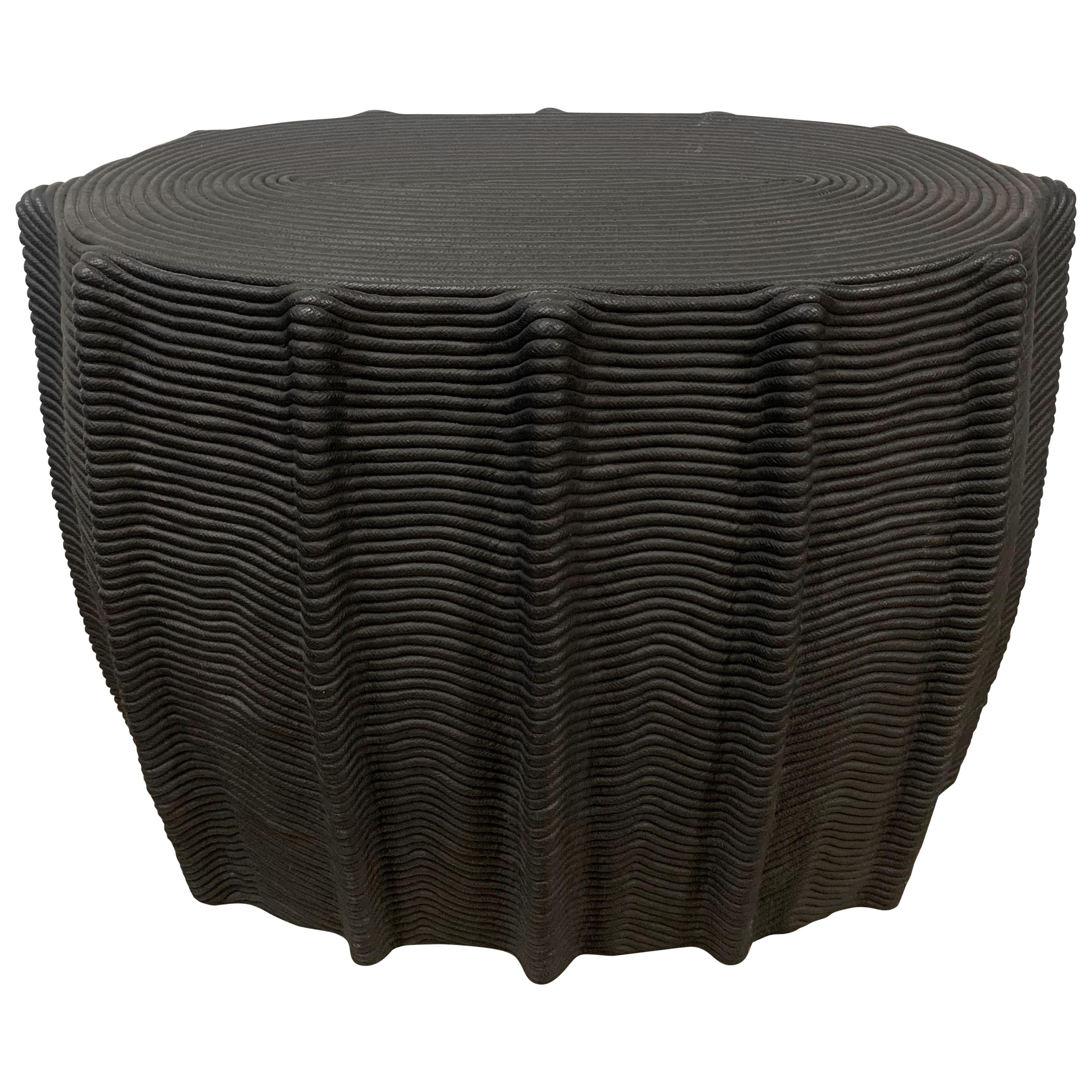 Table d'appoint HOLLY HUNT Mivale HH024302 en cordon noir par Christian Astuguevieille