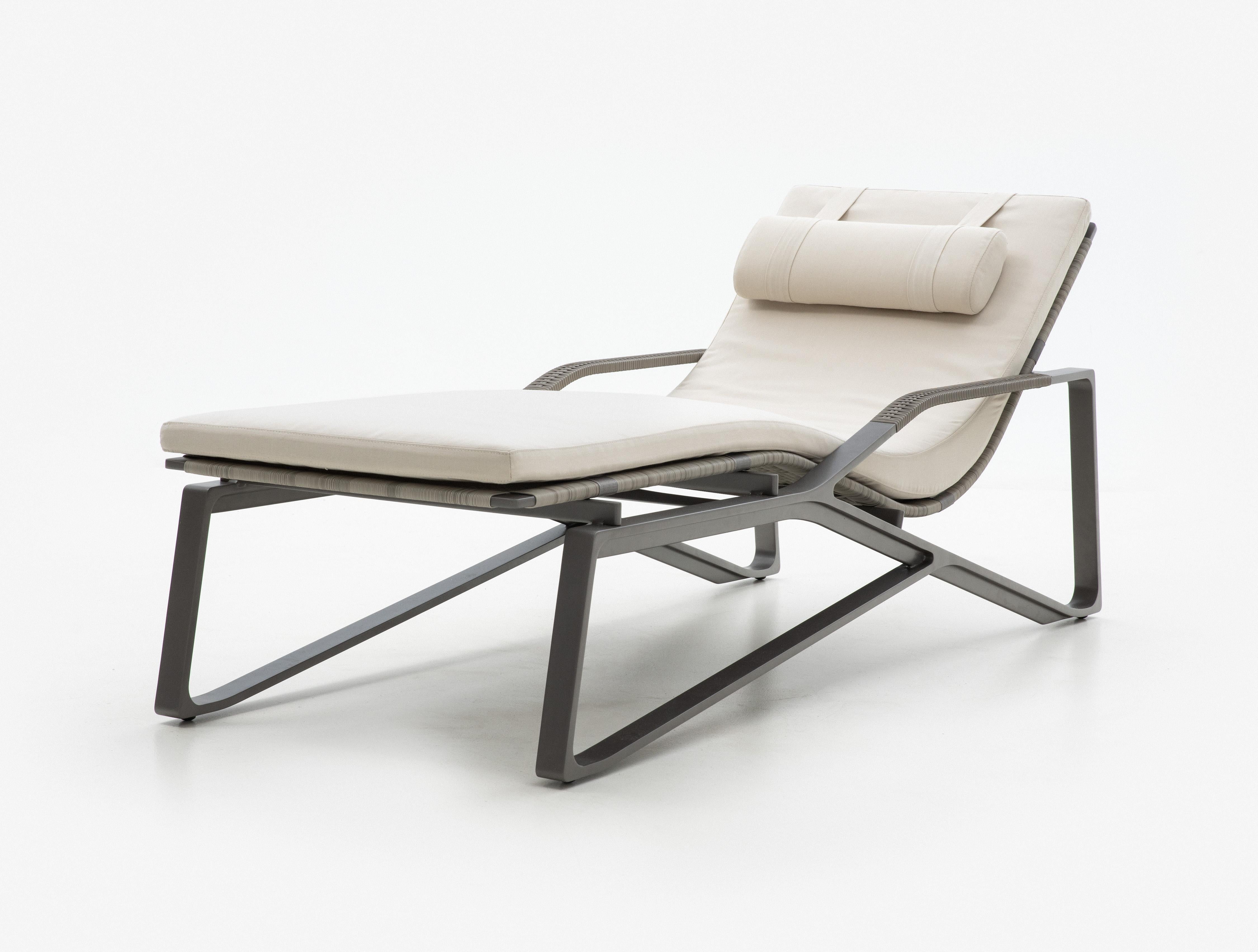 Modern HOLLY HUNT Outdoor Moray Chaise with Oyster Base Finish and Sand Color Canvas