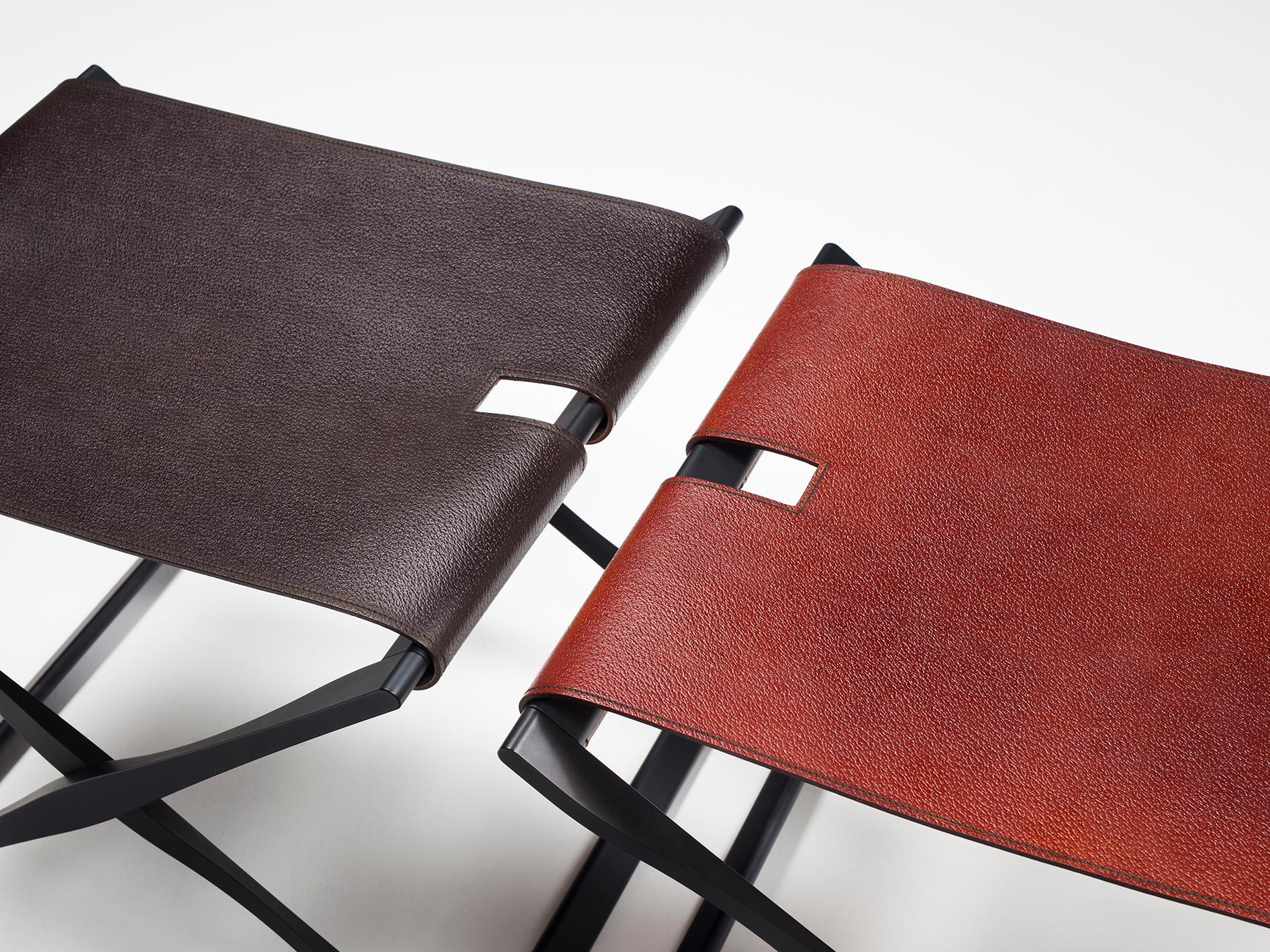 HOLLY HUNT Rover folding stool in anodized aluminium and cordovan rover leather. A luxurious folding stool with a base that is crafted from precision milled, solid aluminum and a seat made of Corodovon Leather.


Additional Information:
Stool Base: