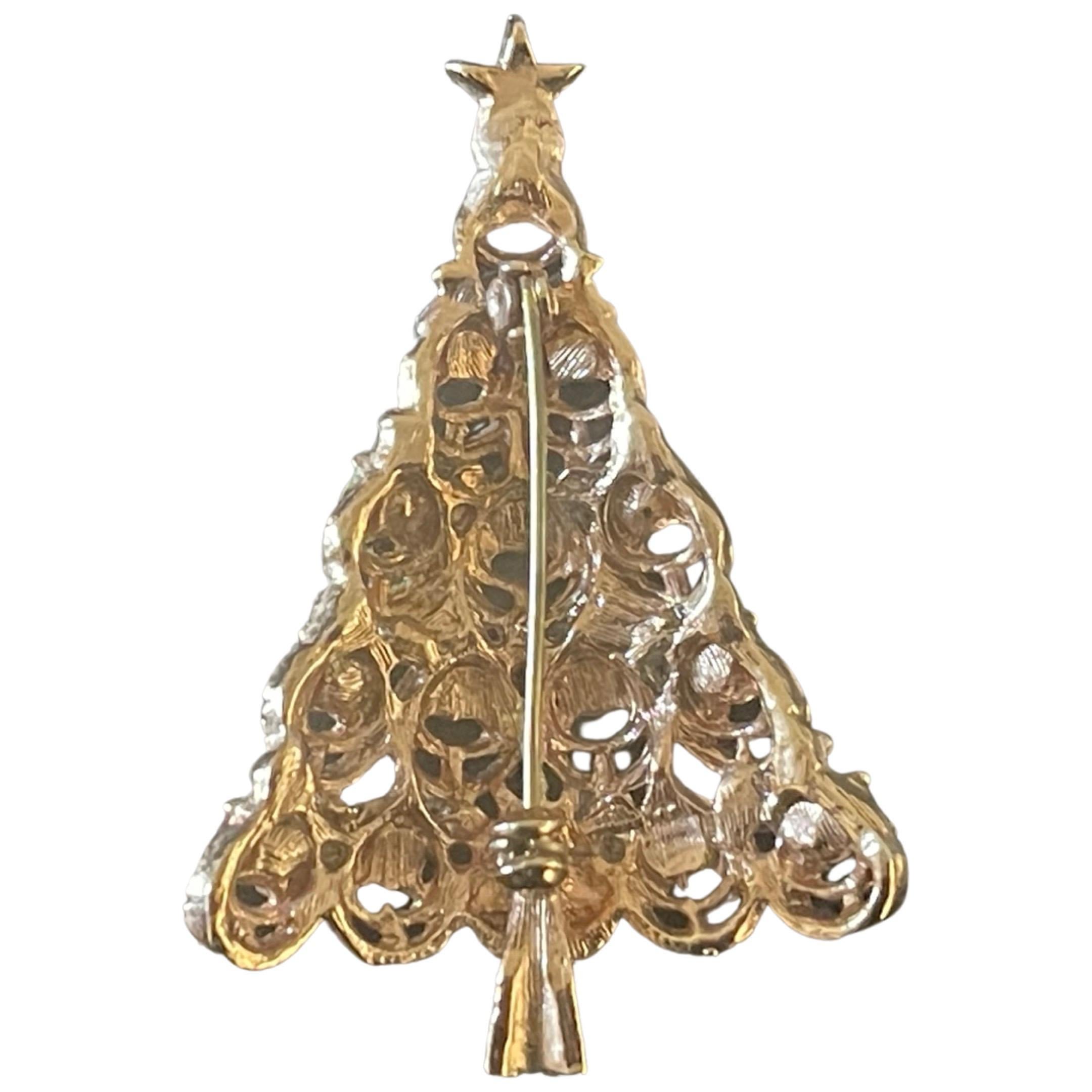 christmas tree with jewelry