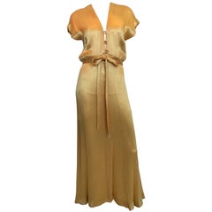 Robe du soir en soie dorée Hollys Harp 1970's