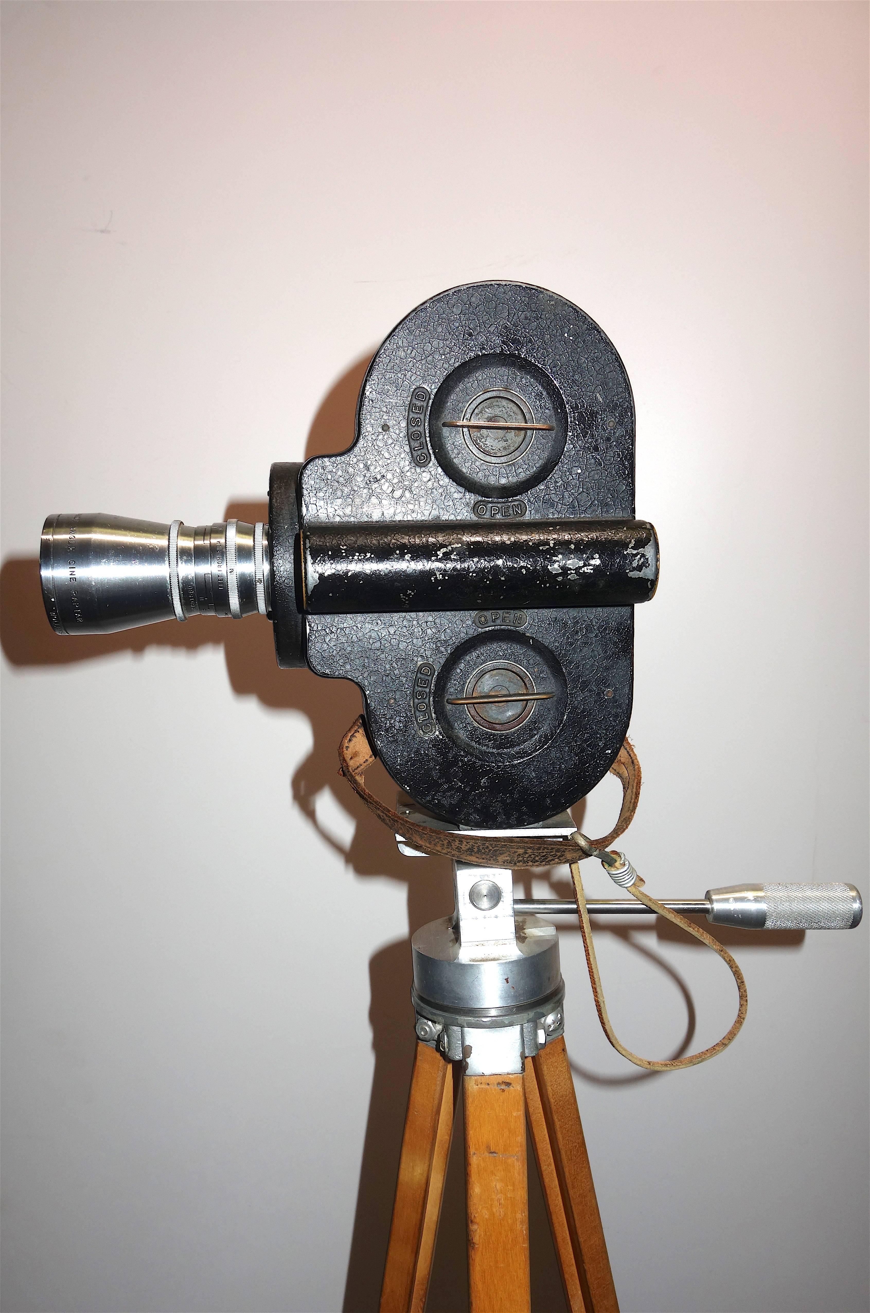 American Hollywood Early 20th Century Movie Camera with Head and Wood Tripod Legs For Sale