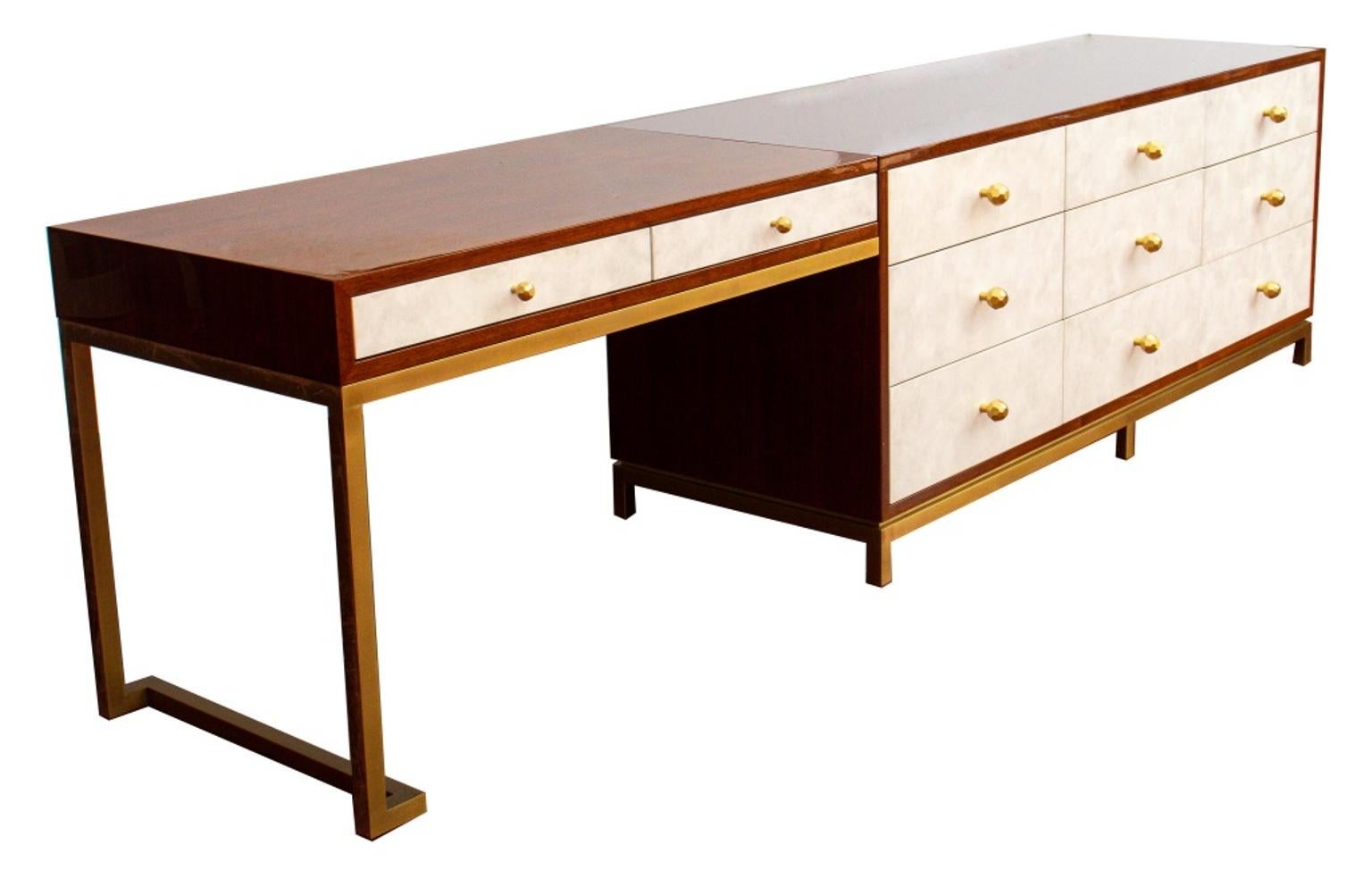 Hollywood Glam Dresser Vanity Table 3