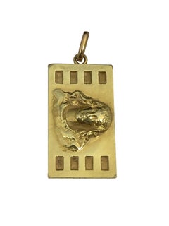 Hollywood Icon Gloria Swanson Gold French Cinema Presentation Award Pendant