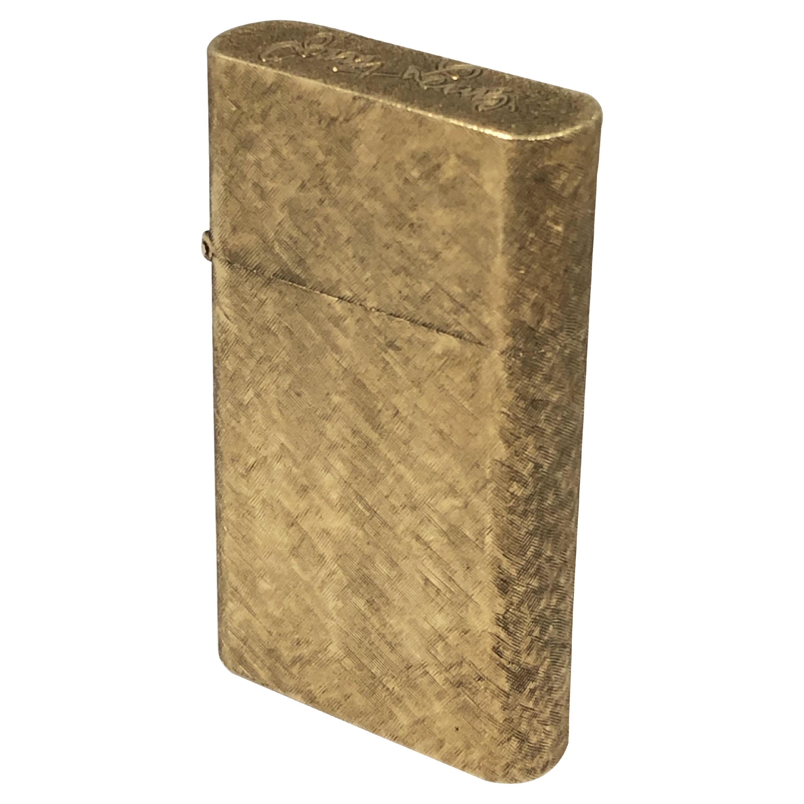 Hollywood Icon Jerry Lewis owned Yellow Gold Lighter By William Ruser en vente