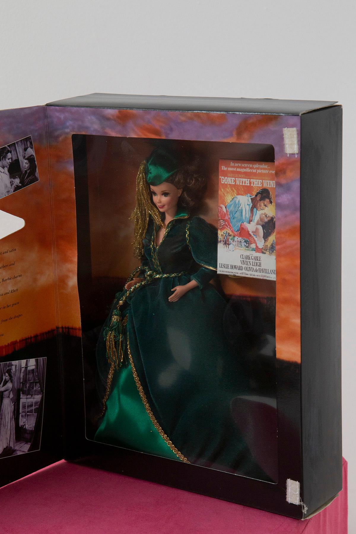 Hollywood Legends Collection Barbiepuppe Scarlett O'Hara in grünem Draperiekleid (Late 20th Century) im Angebot