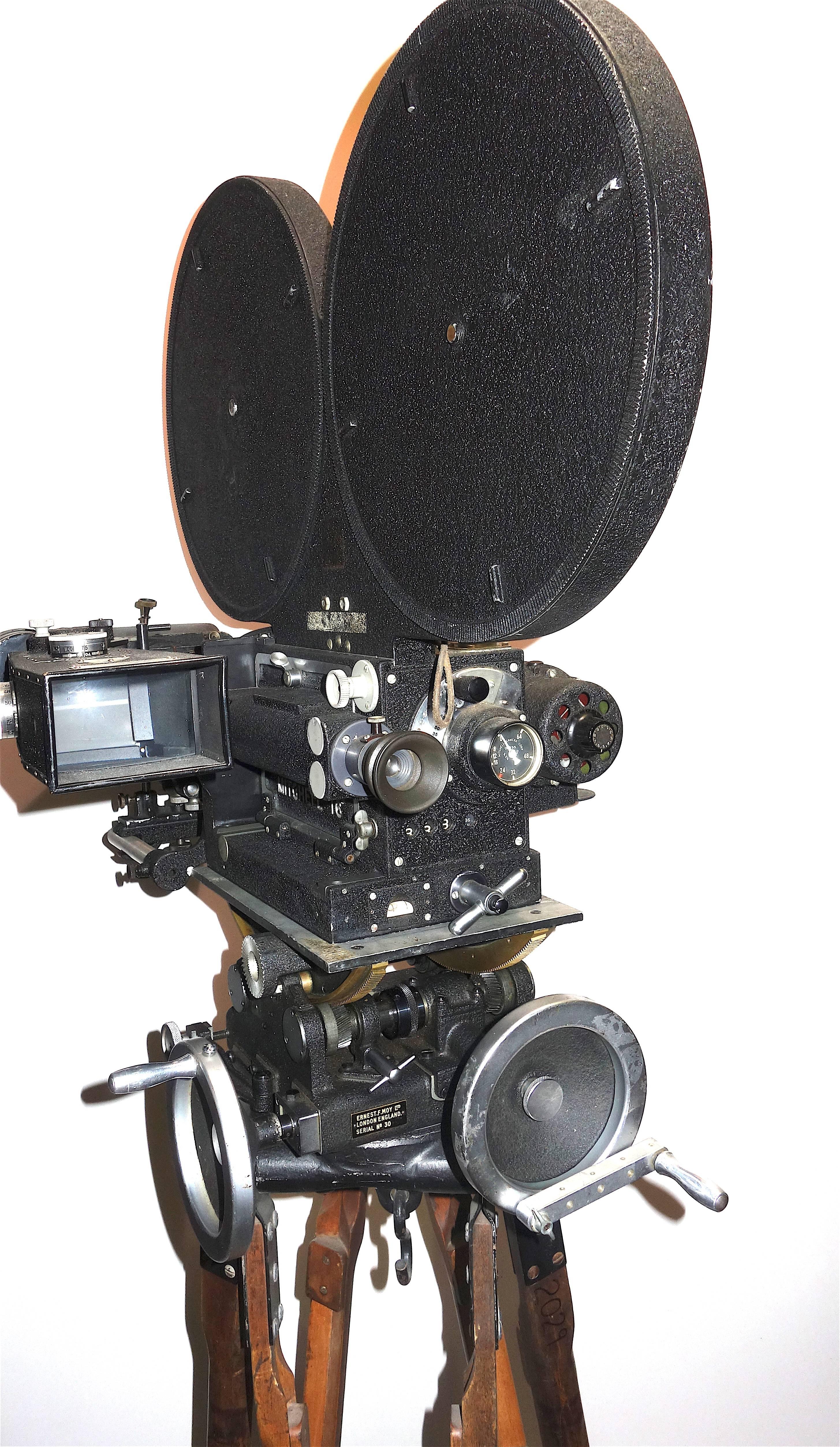 American Hollywood Midcentury Vintage Movie Camera with Geared Head and Wood Tripod Legs For Sale