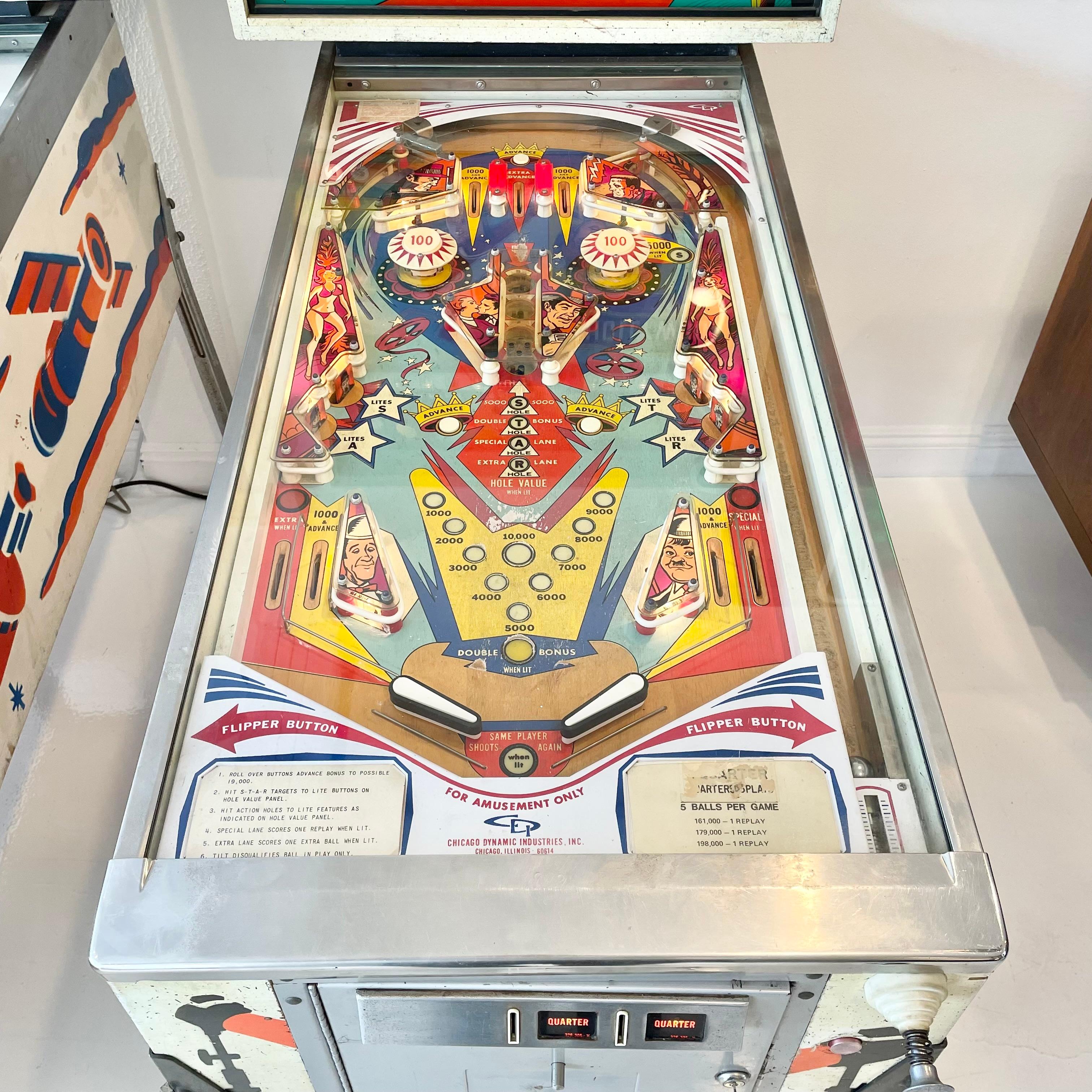 Hollywood Pinball Arcade Game, 1976 USA In Good Condition For Sale In Los Angeles, CA