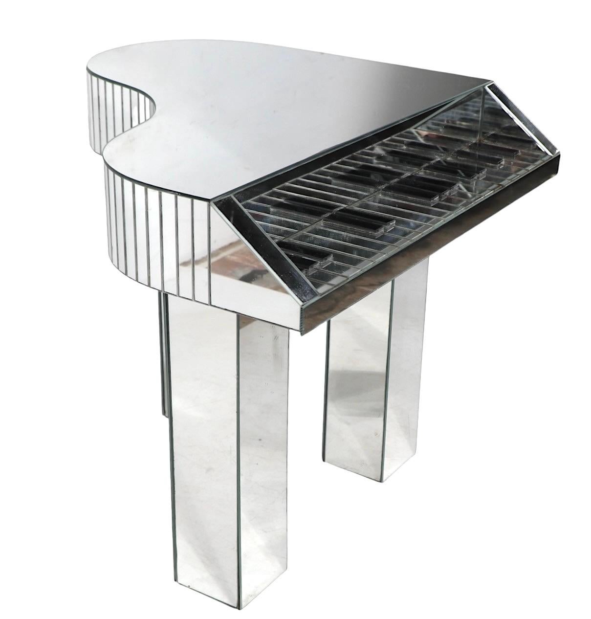 Hollywood Recency Liberace Stil verspiegelte Grand Piano Form Couchtisch c 1970's im Angebot 5