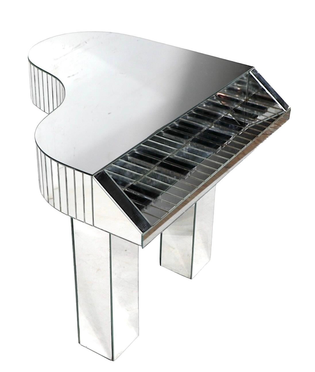 Hollywood Recency Liberace Stil verspiegelte Grand Piano Form Couchtisch c 1970's im Angebot 6
