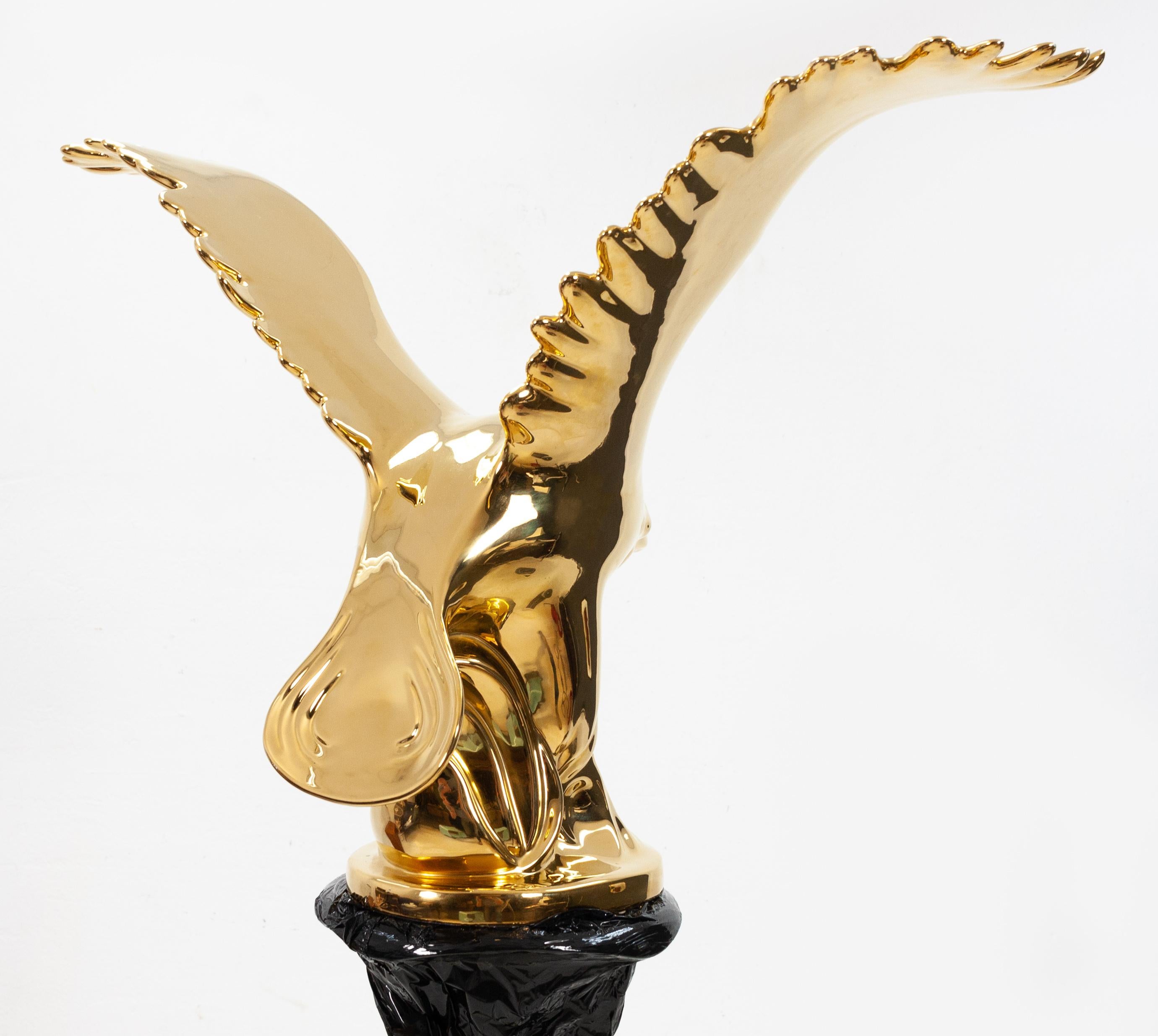 Hollywood Regency 24-Carat Gold Porcelain Eagle, Italy, 1980s 6