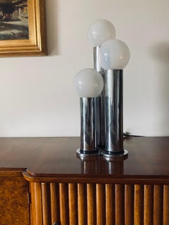 Hollywood regency 3 lights metal and opaline glass table lamp, Lama, Italy 1970s