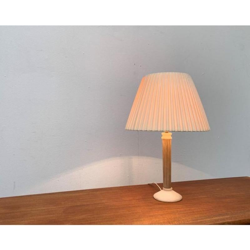 Hollywood Regency Alabaster Table Lamp In Excellent Condition For Sale In Hamburg, DE