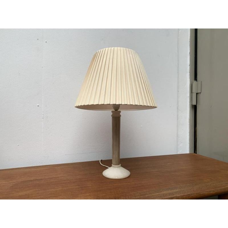 Hollywood Regency Alabaster Table Lamp For Sale 1