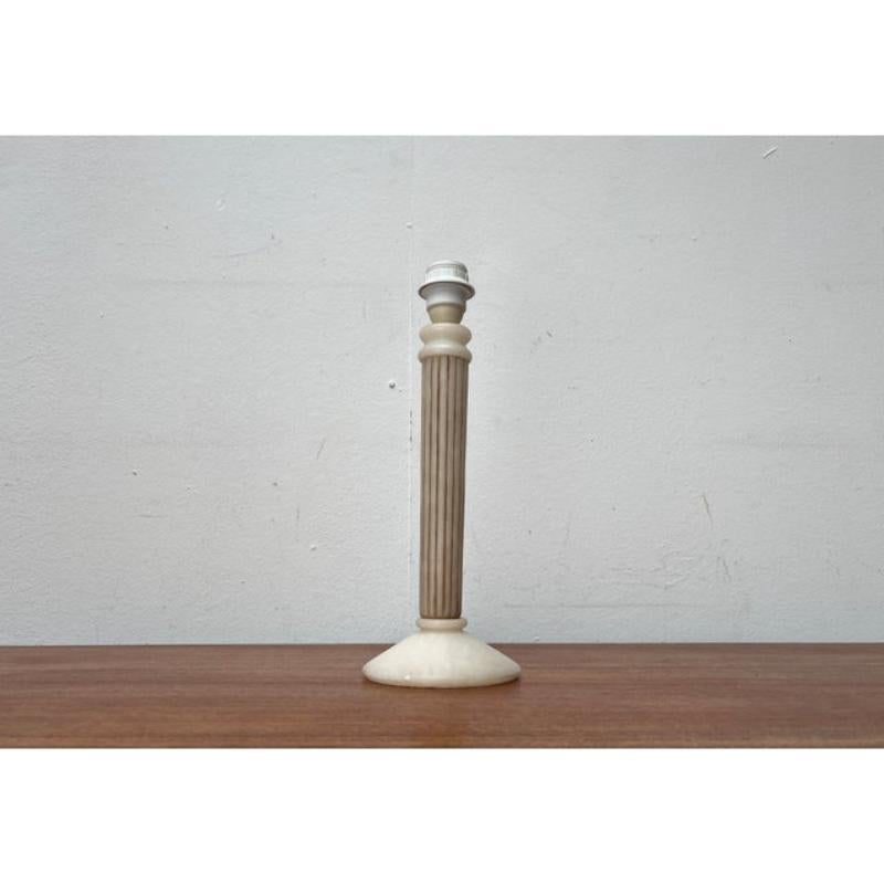 Hollywood Regency Alabaster Table Lamp For Sale 5