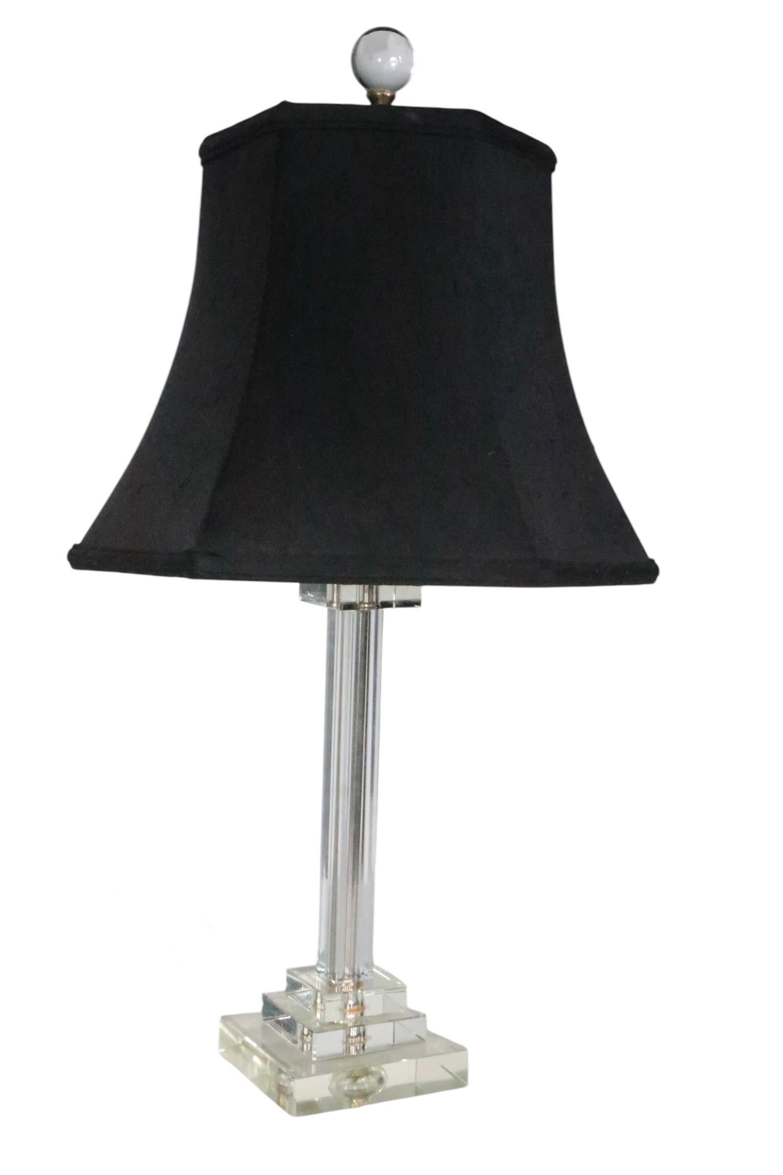 Boudoir a colonna in vetro Art Deco Hollywood Regency  Lampada in vendita 7