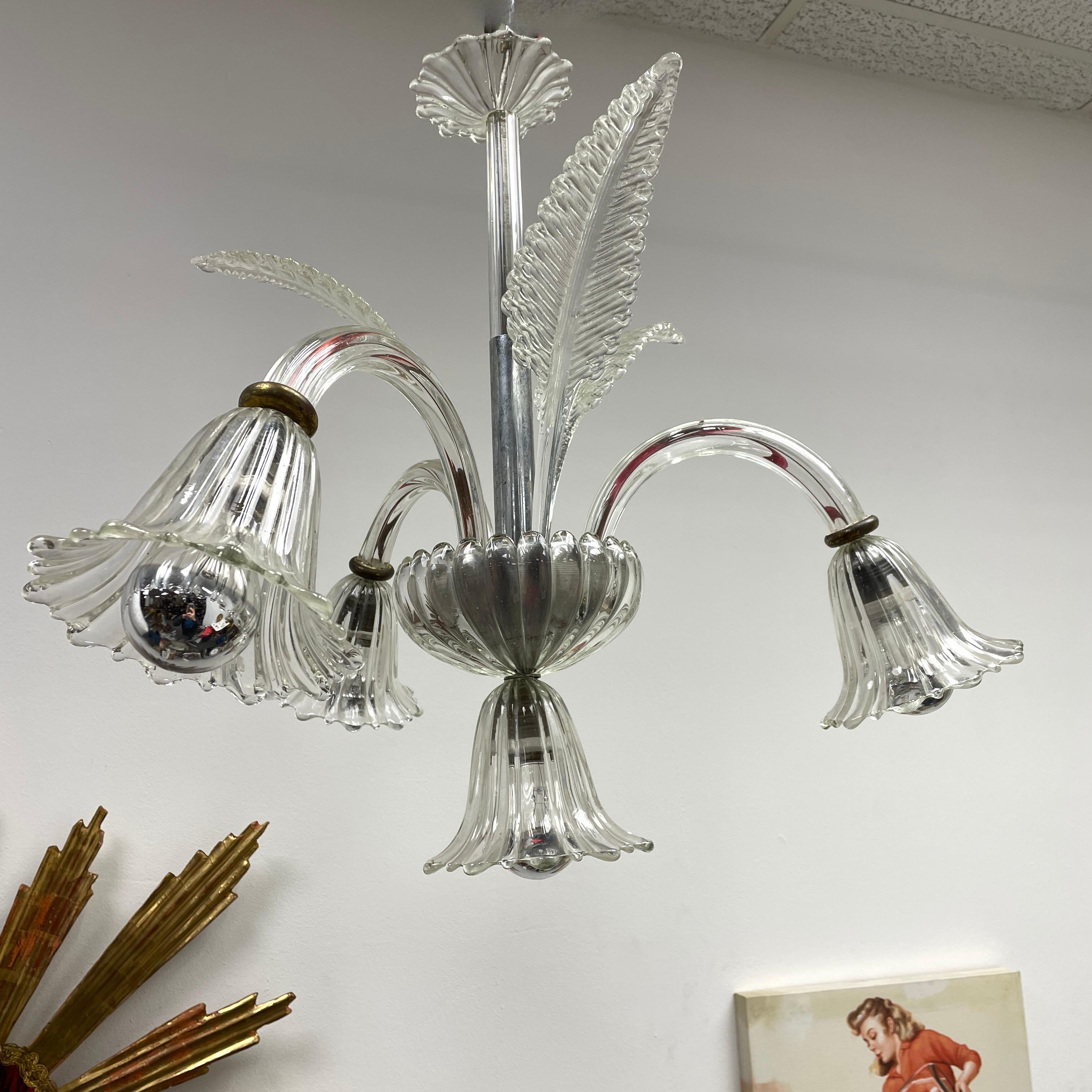 Hollywood Regency Art Deco Murano Glass 3 Arm, 4 Lights Chandelier, Italy, 1940s In Good Condition For Sale In Nuernberg, DE