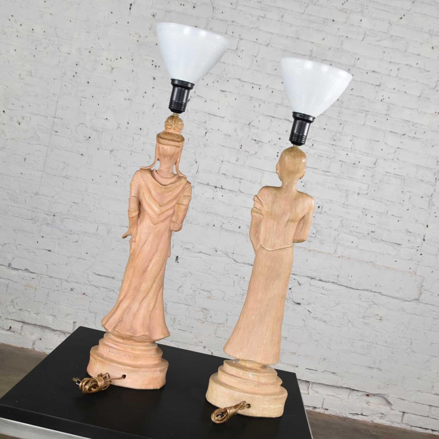 Hollywood Regency Asian Figural Lamps Style of James Mont w/ Black Tapered Shade In Good Condition For Sale In Topeka, KS