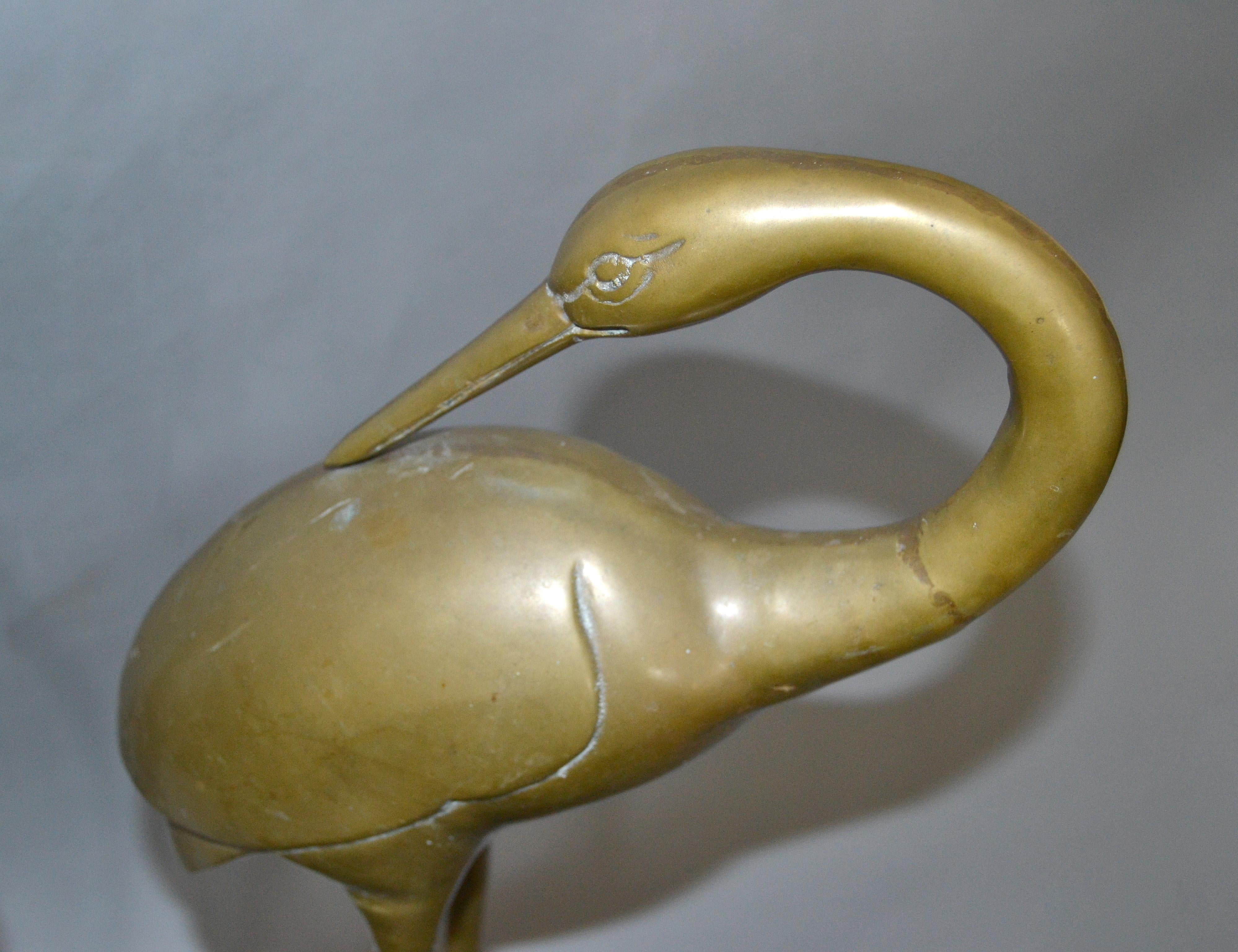 Fin du 20e siècle Hollywood Regency Asian Style Bronze Crane Sculptures Gray Marble Base - A Pair