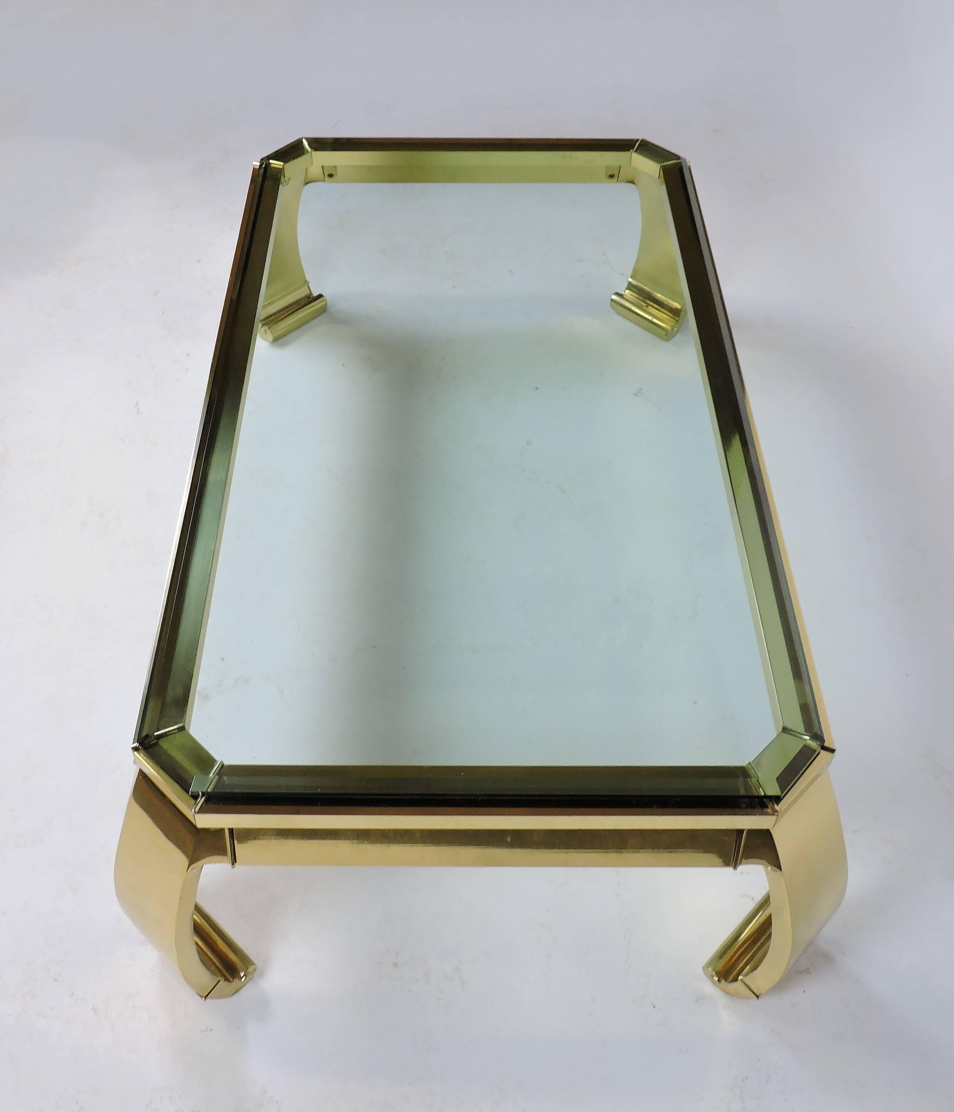 Italian Brass and Glass Coffee Table Hollywood Regency Asian Style In Good Condition In Chesterfield, NJ