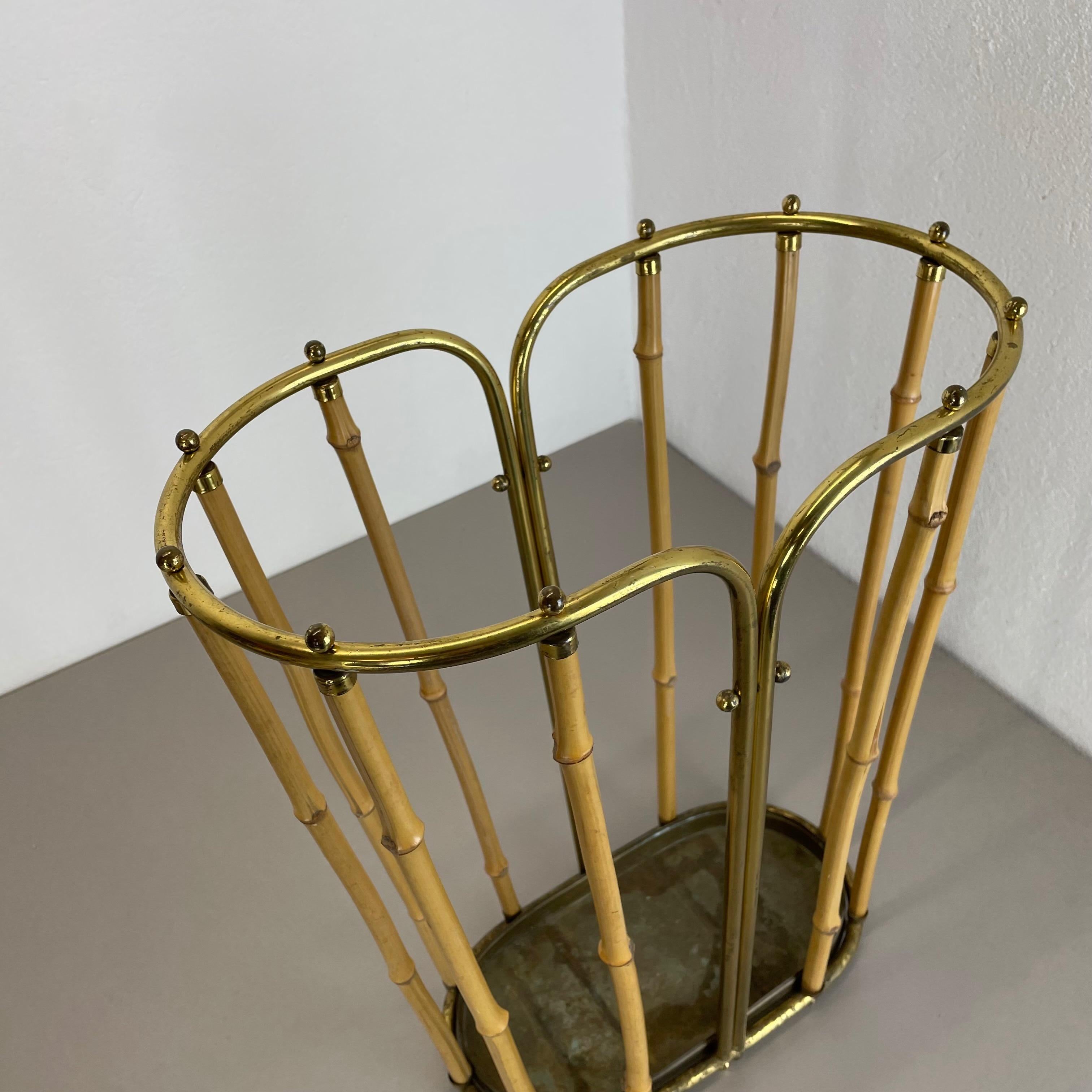 Hollywood Regency Auböck Style Brass Bamboo Umbrella Stand, Austria, 1950s For Sale 5