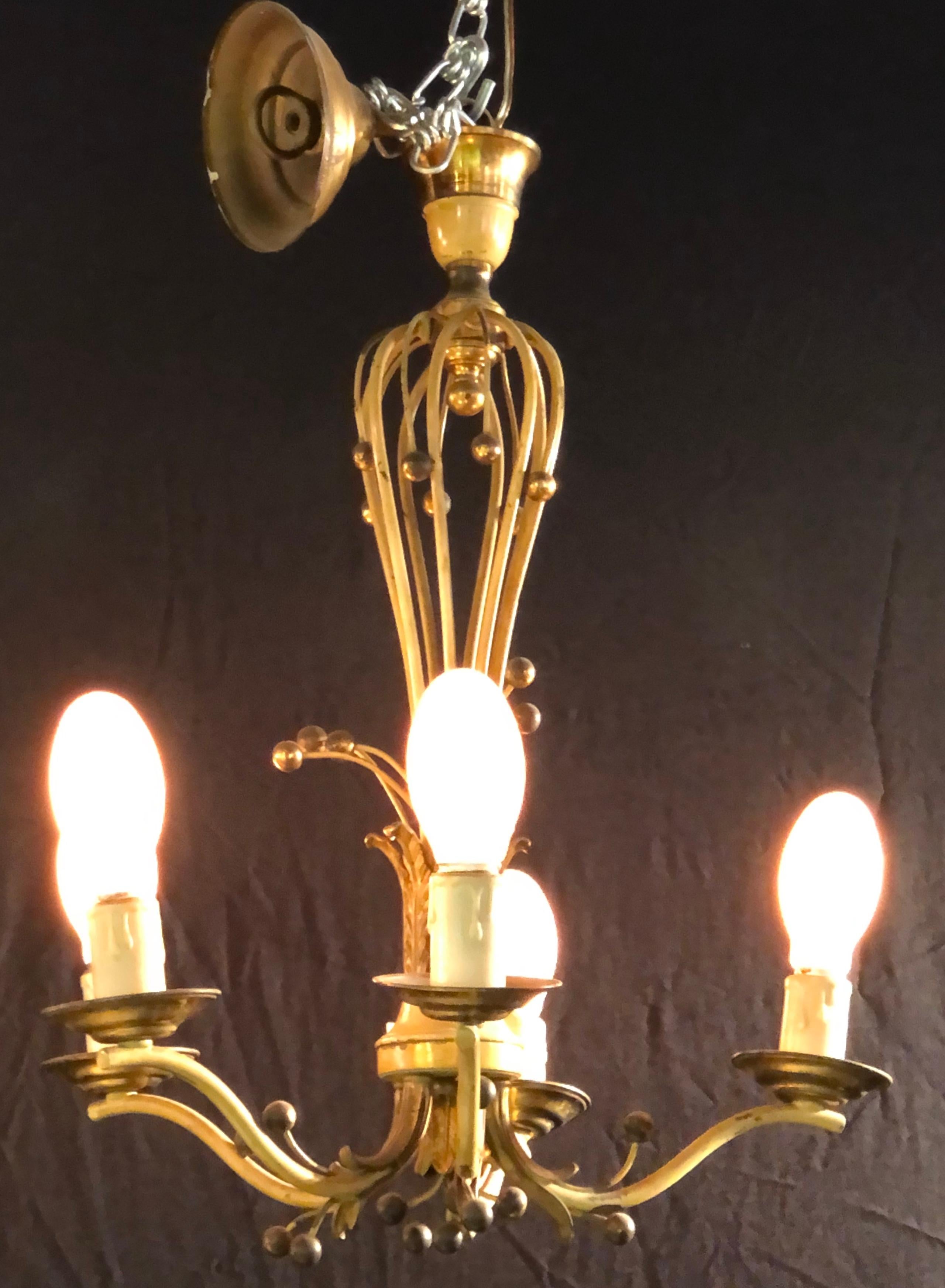 Hand-Painted Hollywood Regency Balloon Shaped Chandelier, Metal Paint Decorated with 5 Arms For Sale