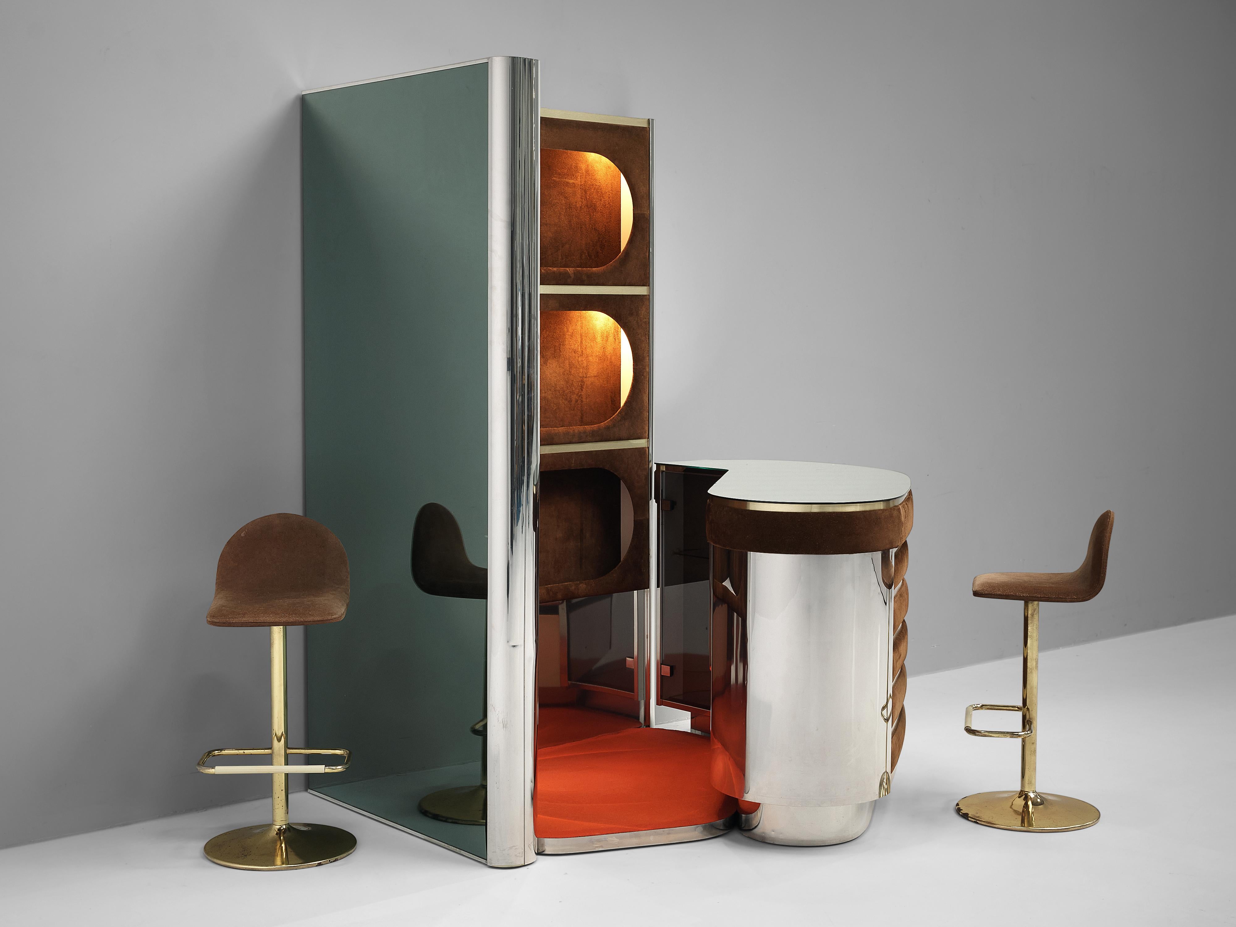 Late 20th Century Hollywood Regency Bar Cabinet and Bar Stools in the Style of Willy Rizzo