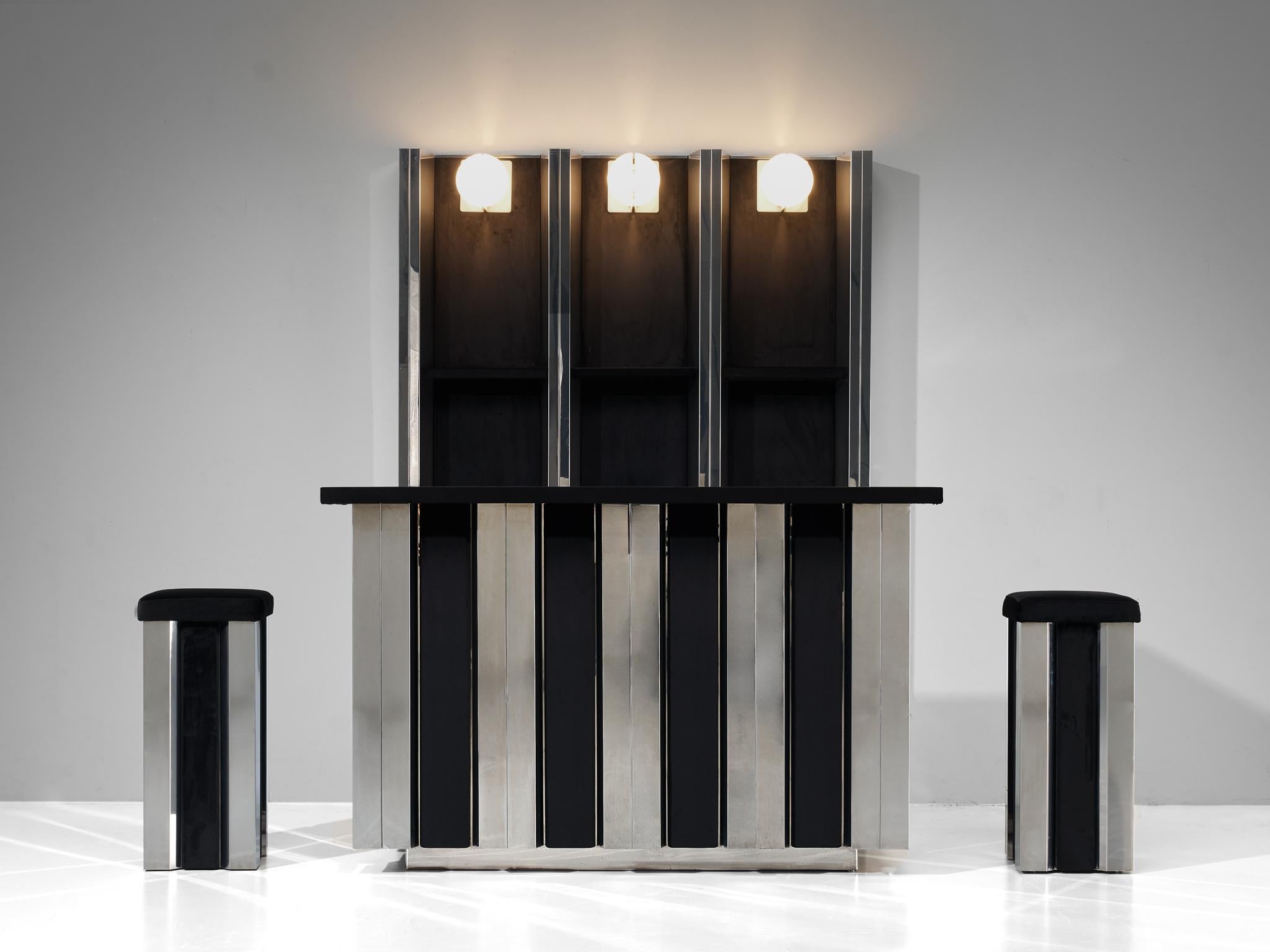 Hollywood Regency Bar Cabinet in the Style of Willy Rizzo In Good Condition For Sale In Waalwijk, NL
