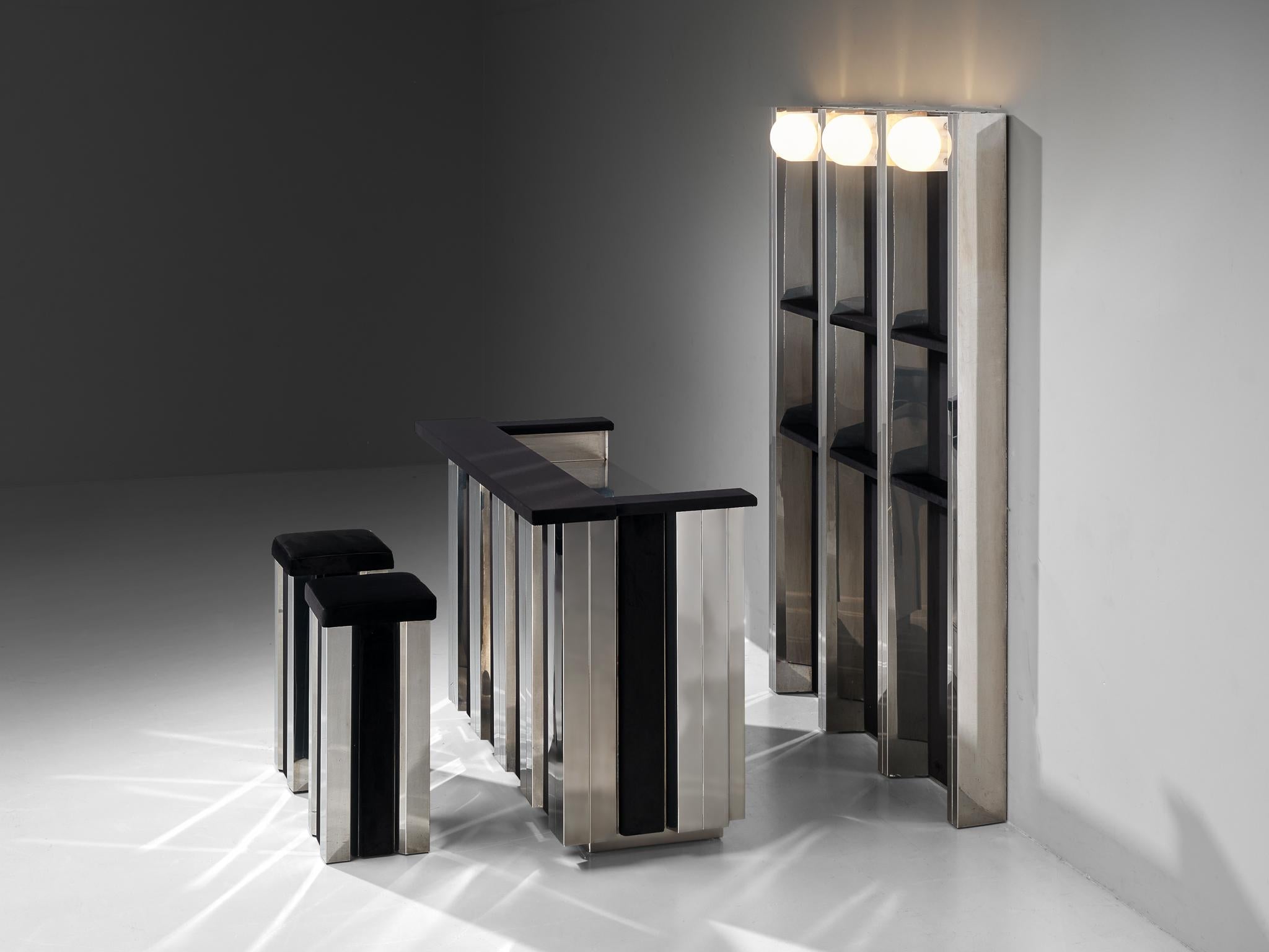 Hollywood Regency Bar Cabinet in the Style of Willy Rizzo For Sale 2