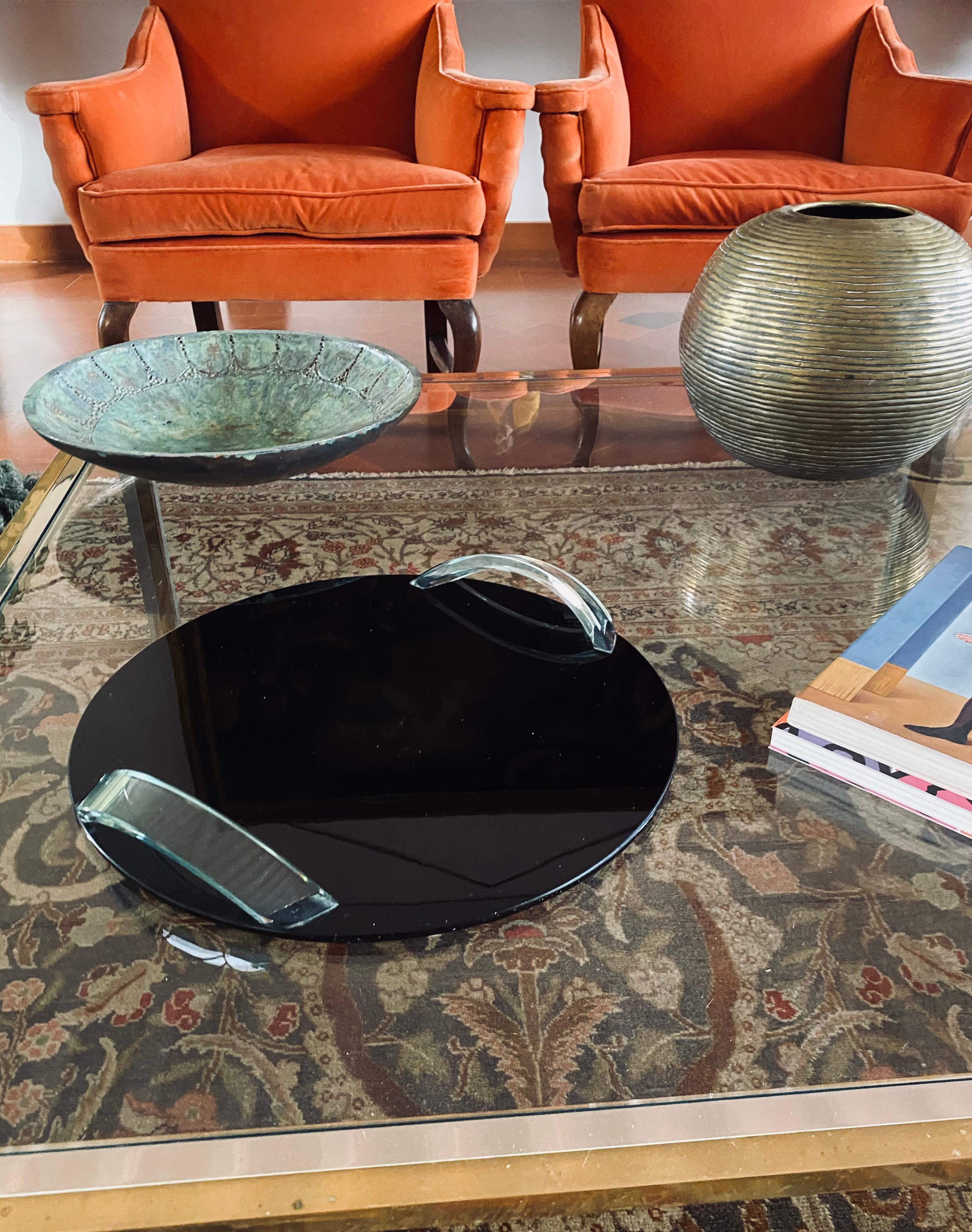 Hollywood regency black glass tray, Italy 1970s In Excellent Condition For Sale In Firenze, IT