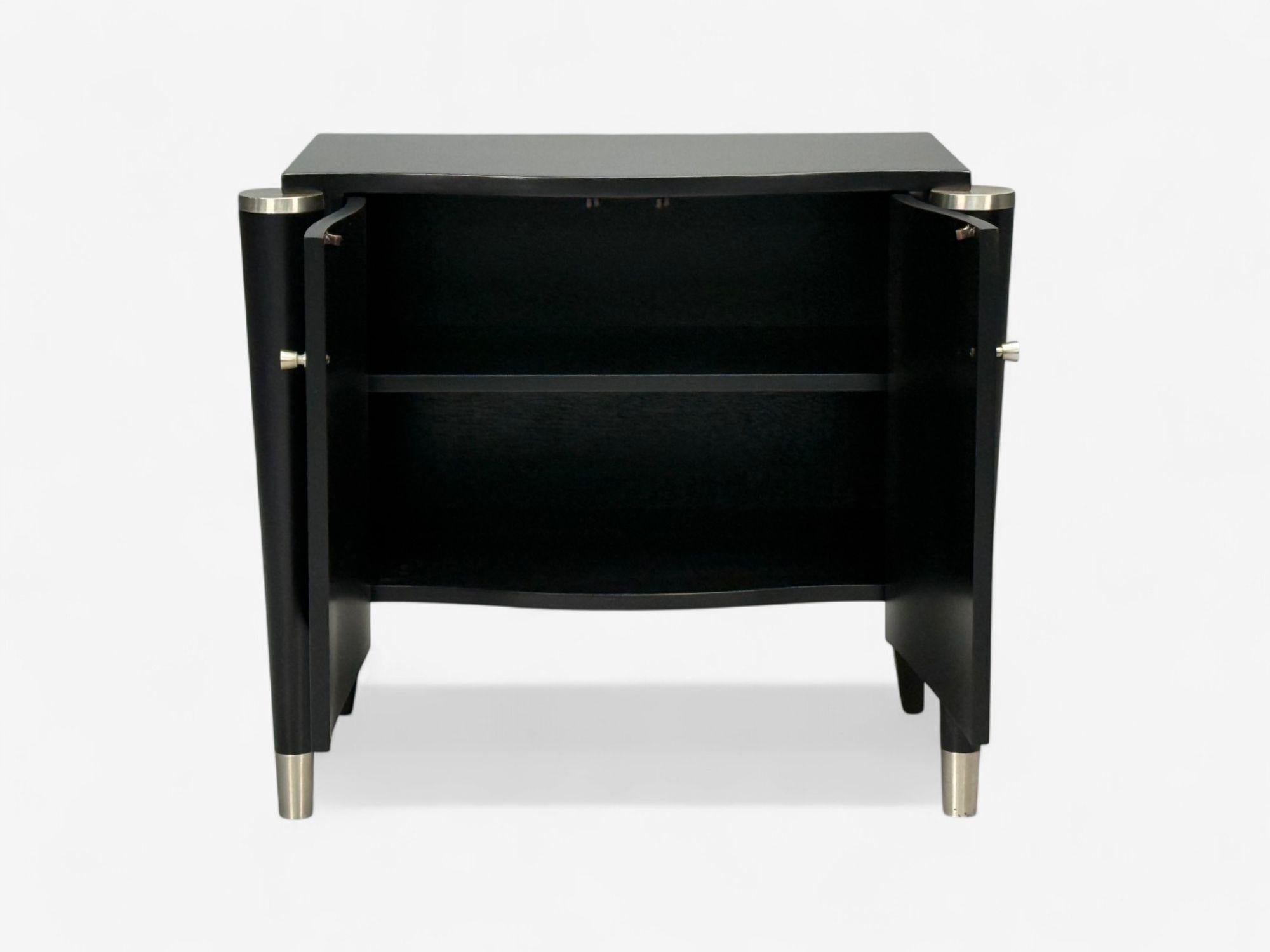 Hollywood Regency, Black Lacquer, Chrome, Nightstands, USA, 1970s For Sale 2