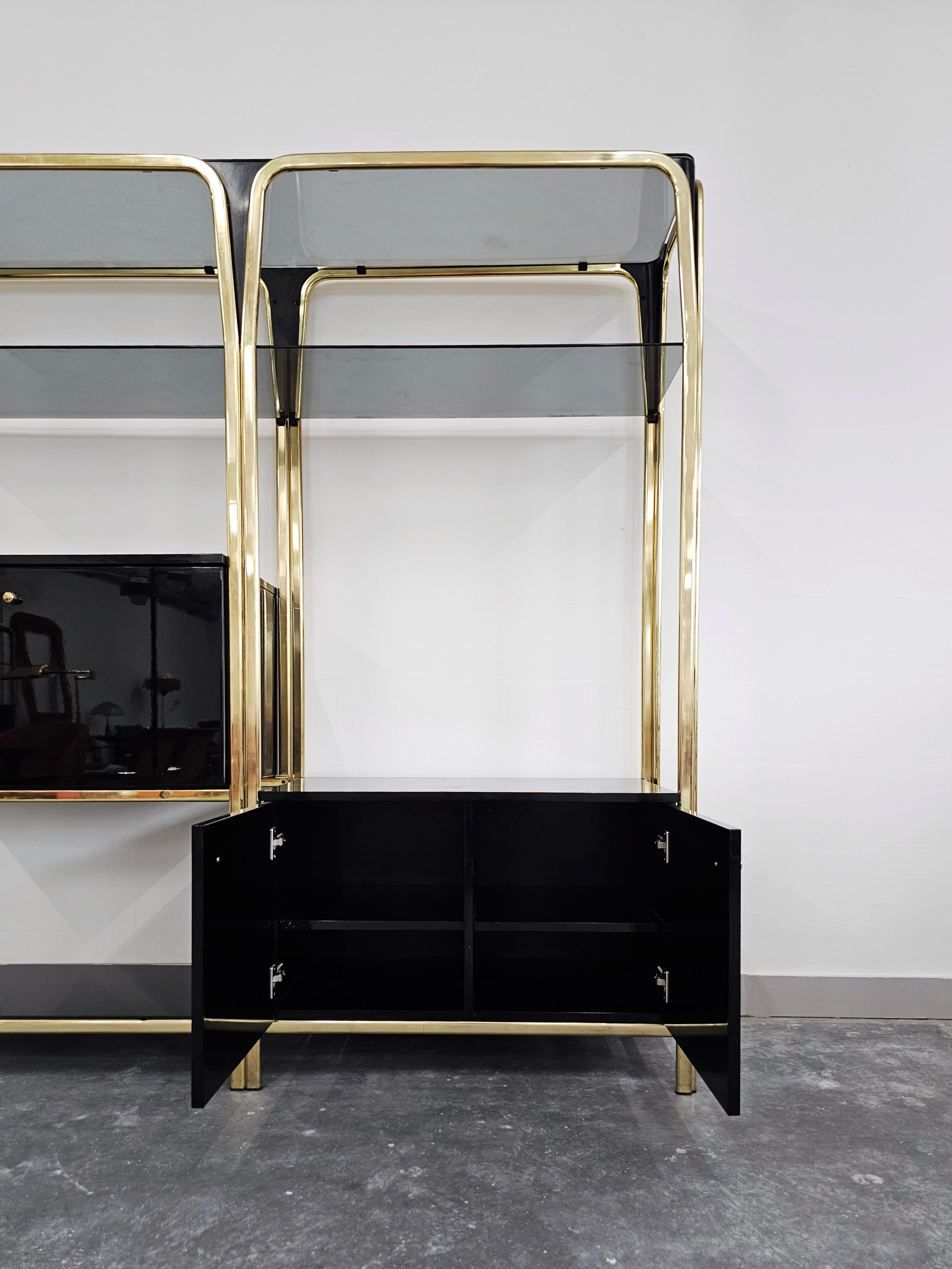 Metal Hollywood Regency Black Lacquered Modular Wall Unit with a bar, Italy 1980s For Sale