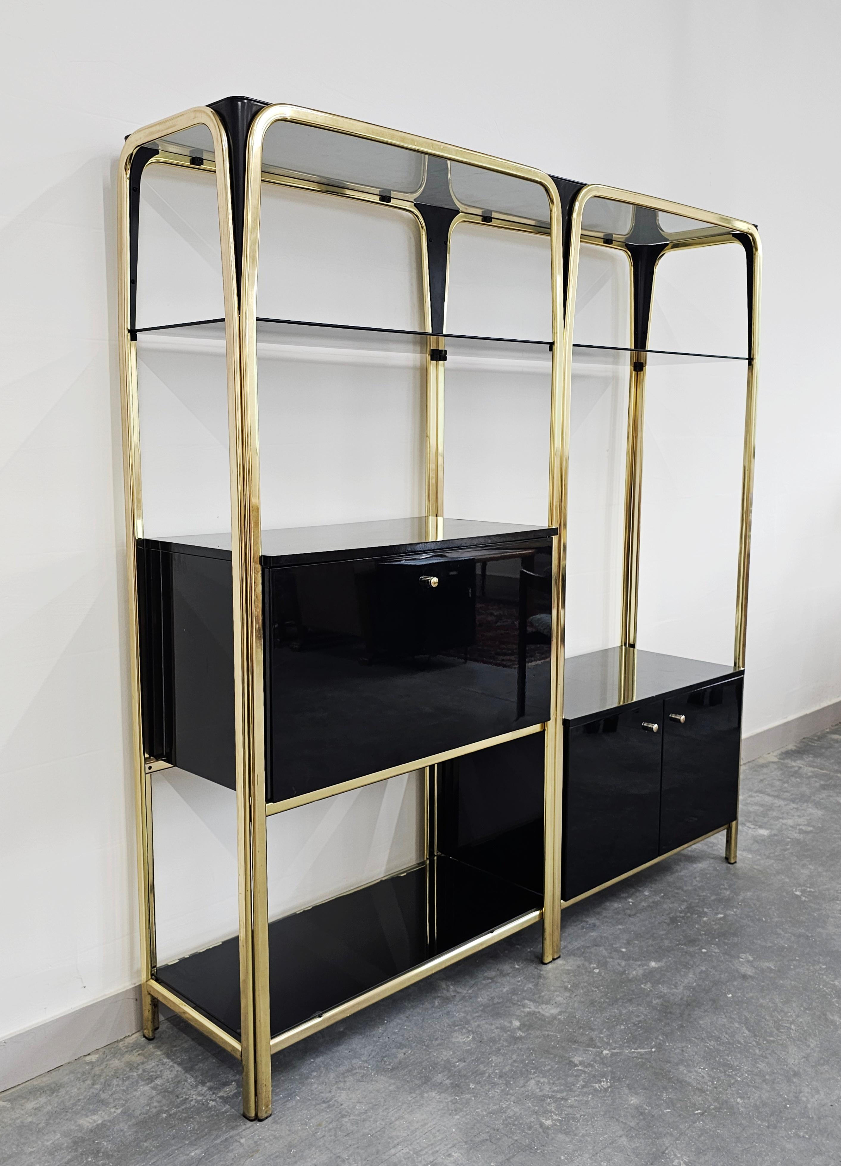 Hollywood Regency Black Lacquered Modular Wall Unit with a bar, Italy 1980s For Sale 3