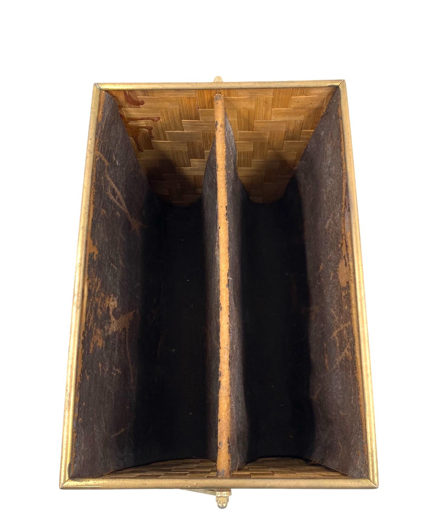 Late 20th Century Hollywood regency brass and bamboo magazine rack, Metal Linea Nova Italy 1970s For Sale