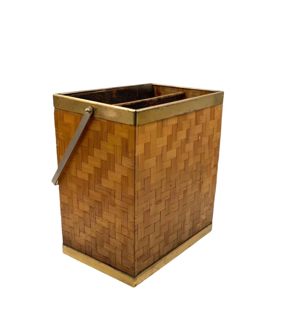 Hollywood regency brass and bamboo magazine rack, Metal Linea Nova Italy 1970s For Sale 1