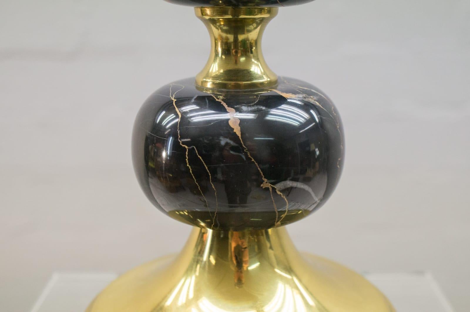 Hollywood Regency Brass and Black Marble Table Lamp, 1960s 4