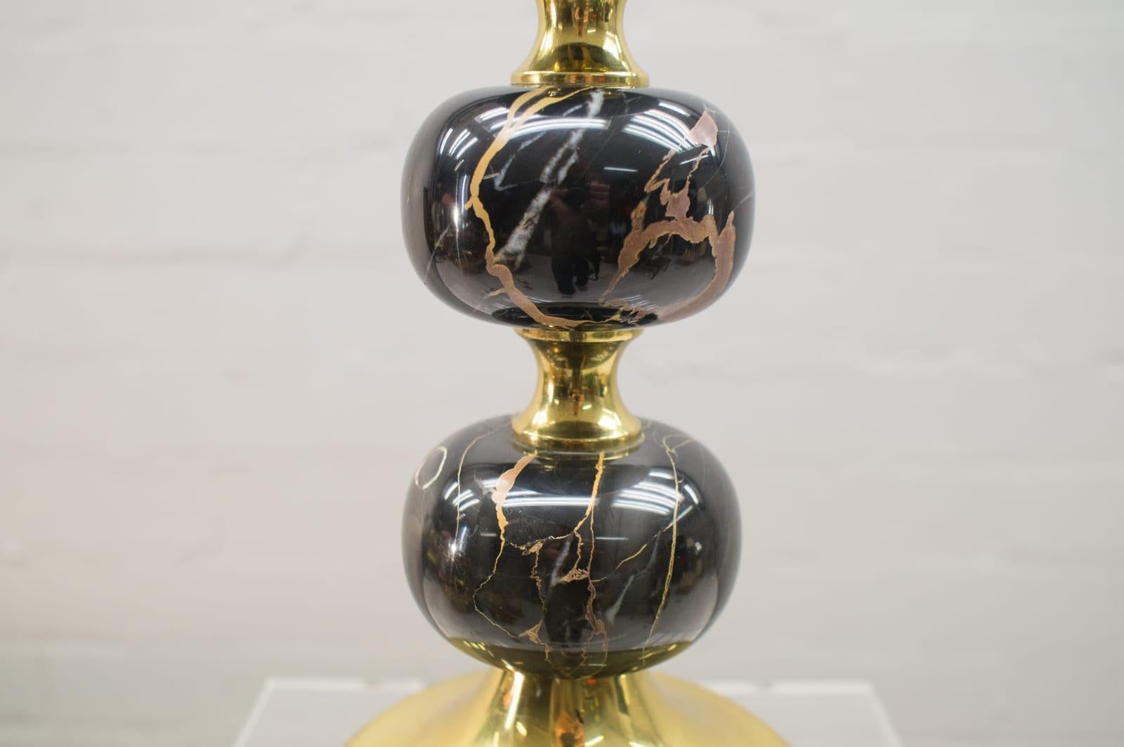 Hollywood Regency Brass and Black Marble Table Lamp, 1960s 3