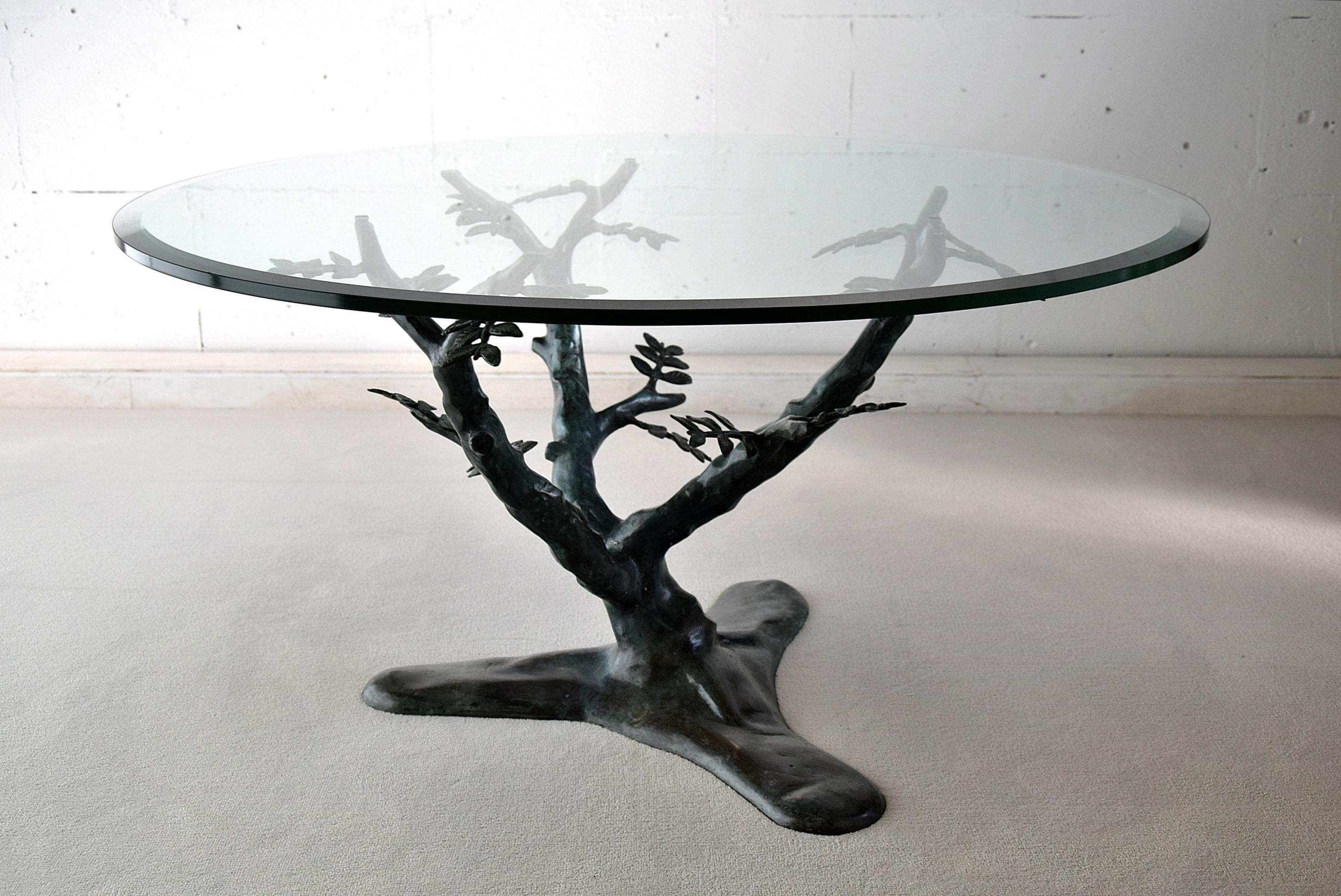 Hollywood Regency Brass and Glass Coffee Table 8