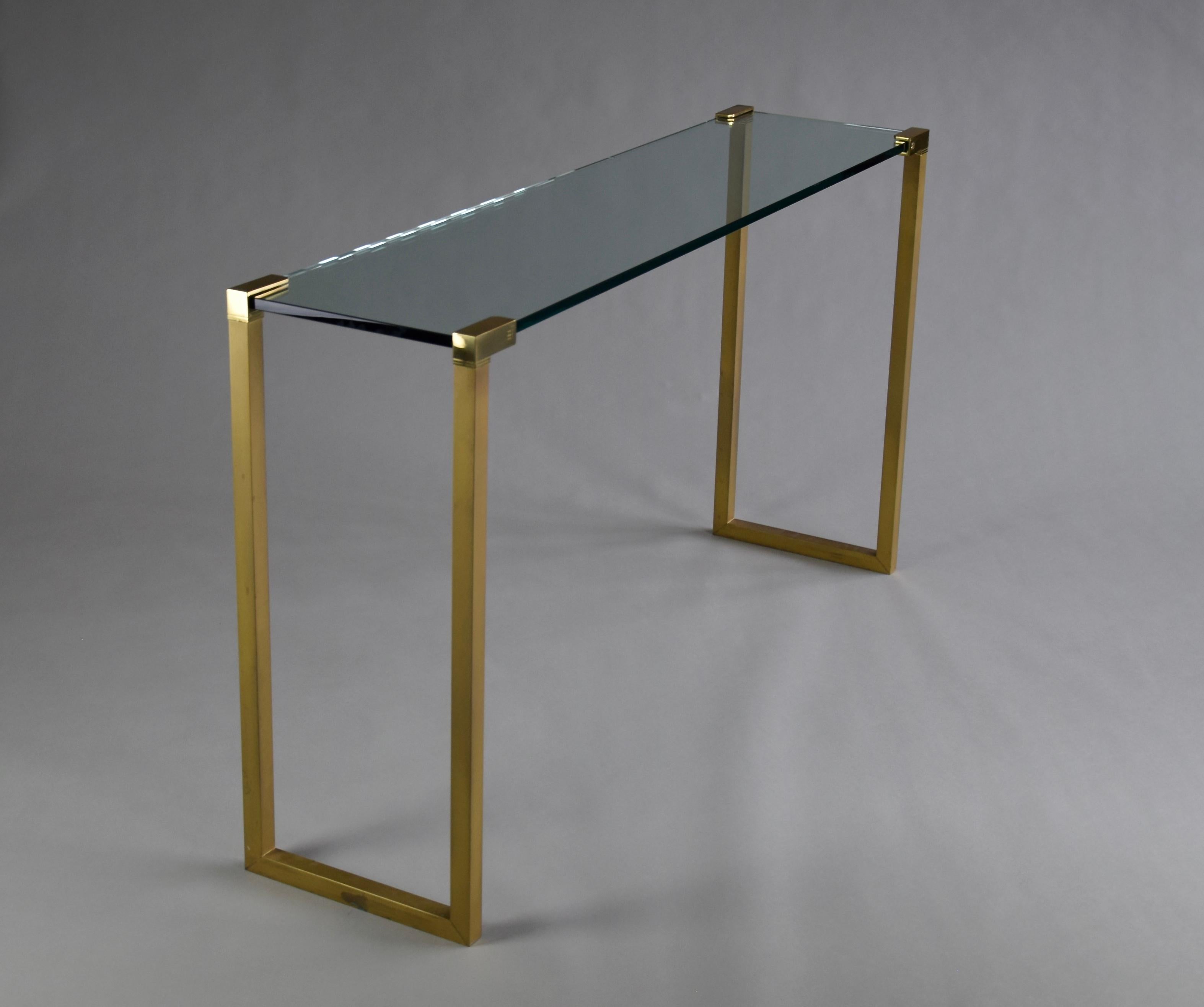 Hollywood Regency Brass and Glass Console In Good Condition In Weesp, NL