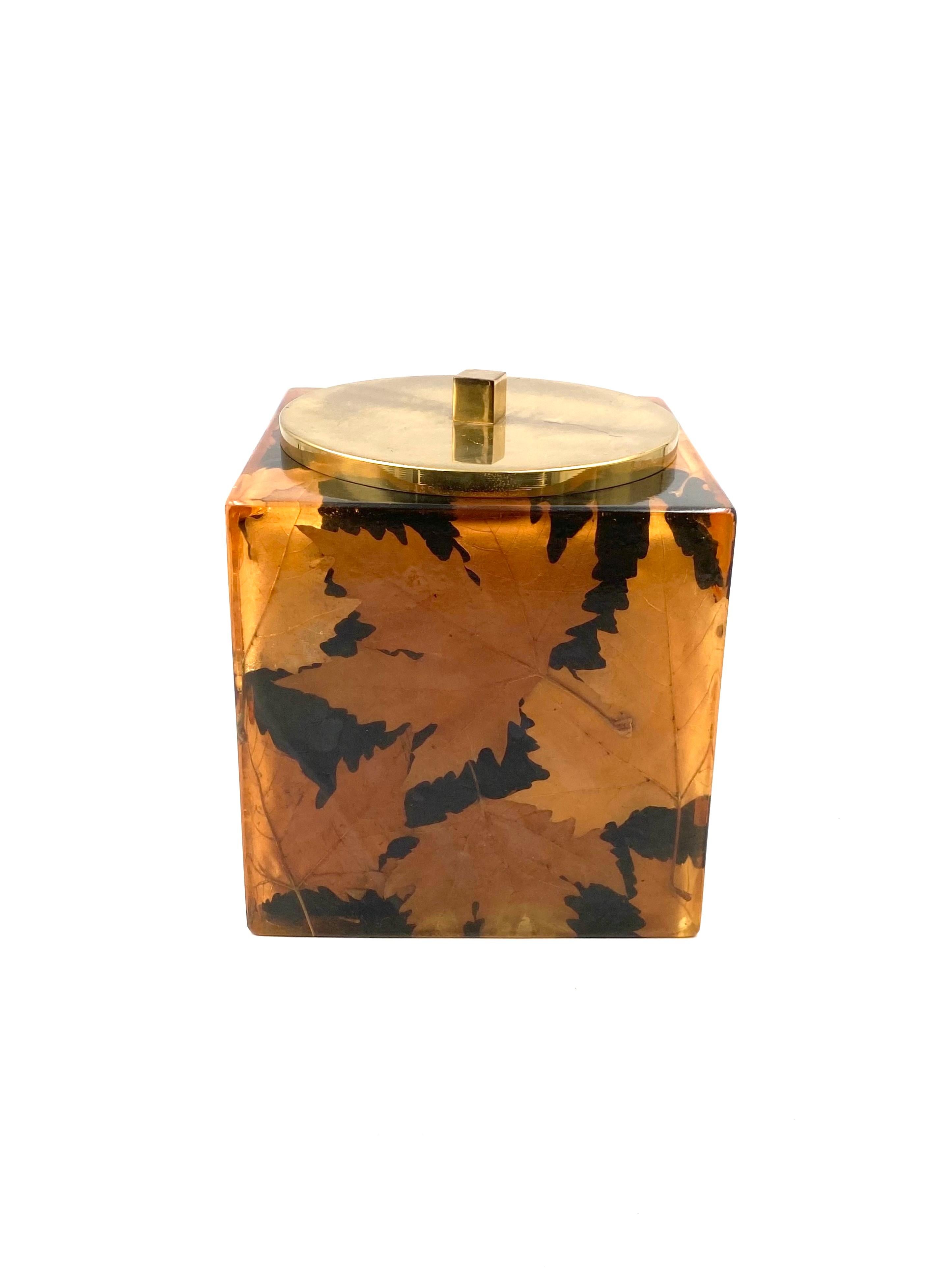 Hollywood regency brass and leaves resin ice bucket, Montagnani Florence 1970s For Sale 7