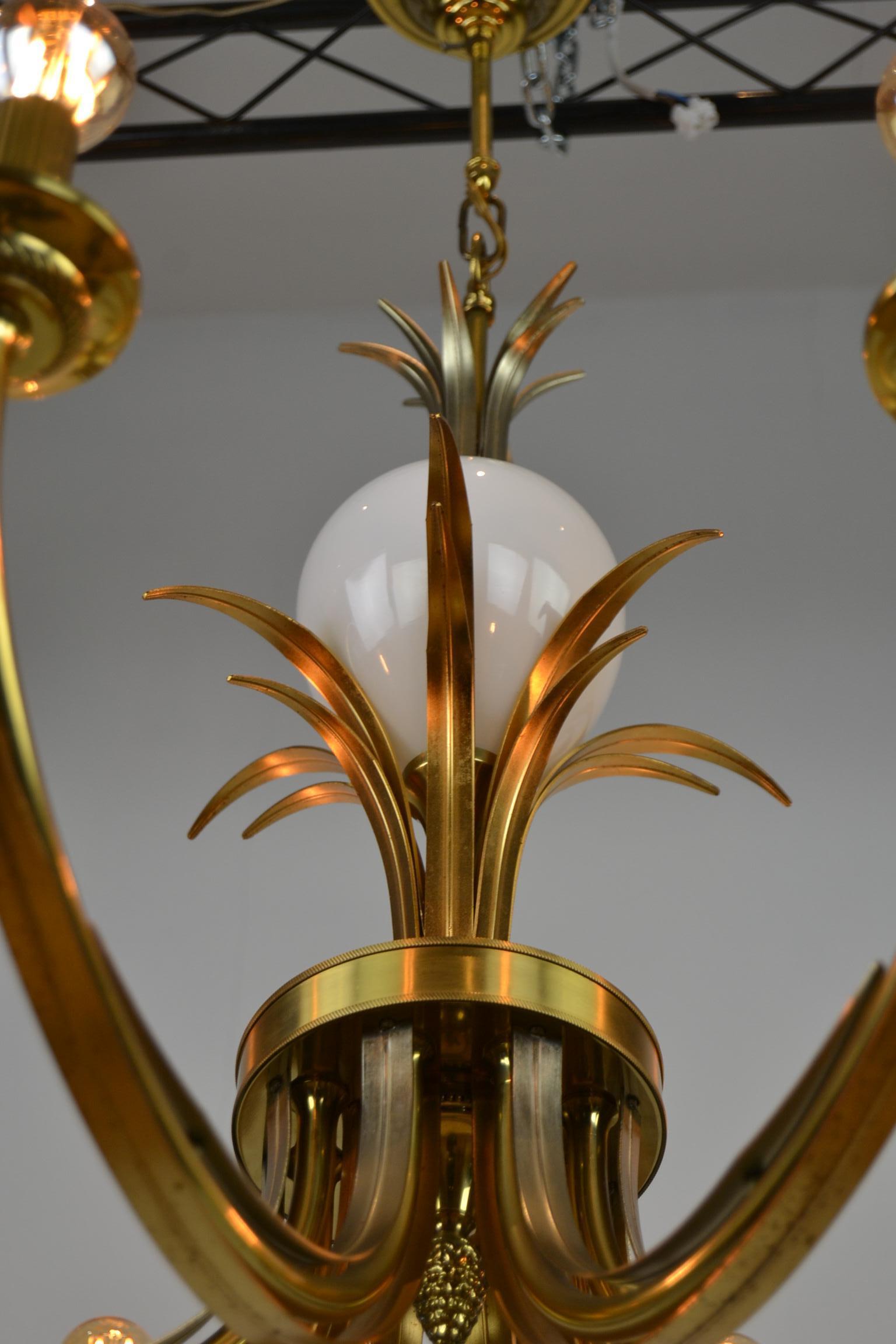 20th Century Hollywood Regency Brass and Ostrich Egg Chandelier, 1970s