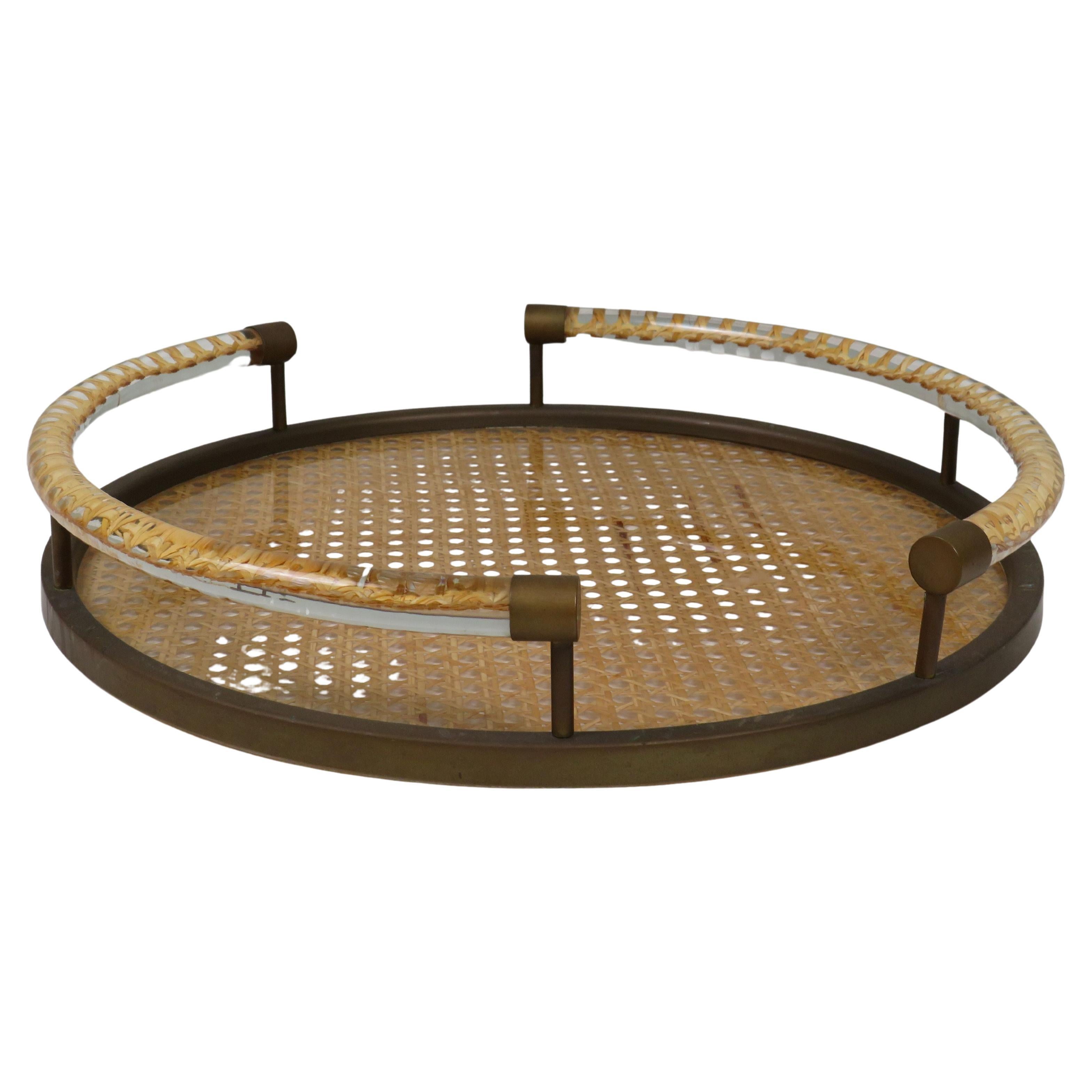 Hollywood Regency Brass and Rattan Tray by Alberto Forde, Italian Design, 1970s For Sale