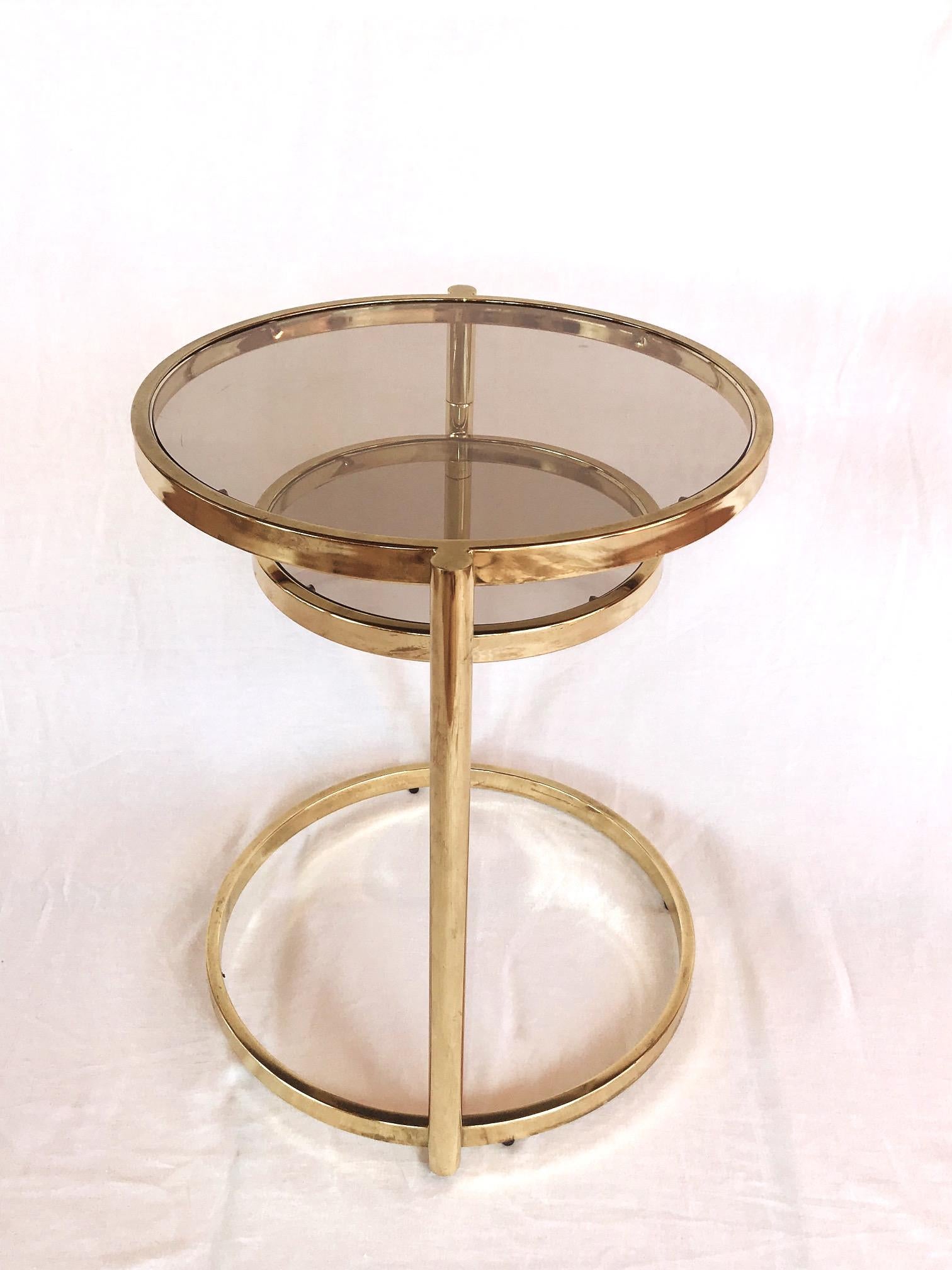 Hollywood Regency Brass and Smoked Glass Swivel Side Table by DIA, 1970s In Good Condition In Fort Lauderdale, FL